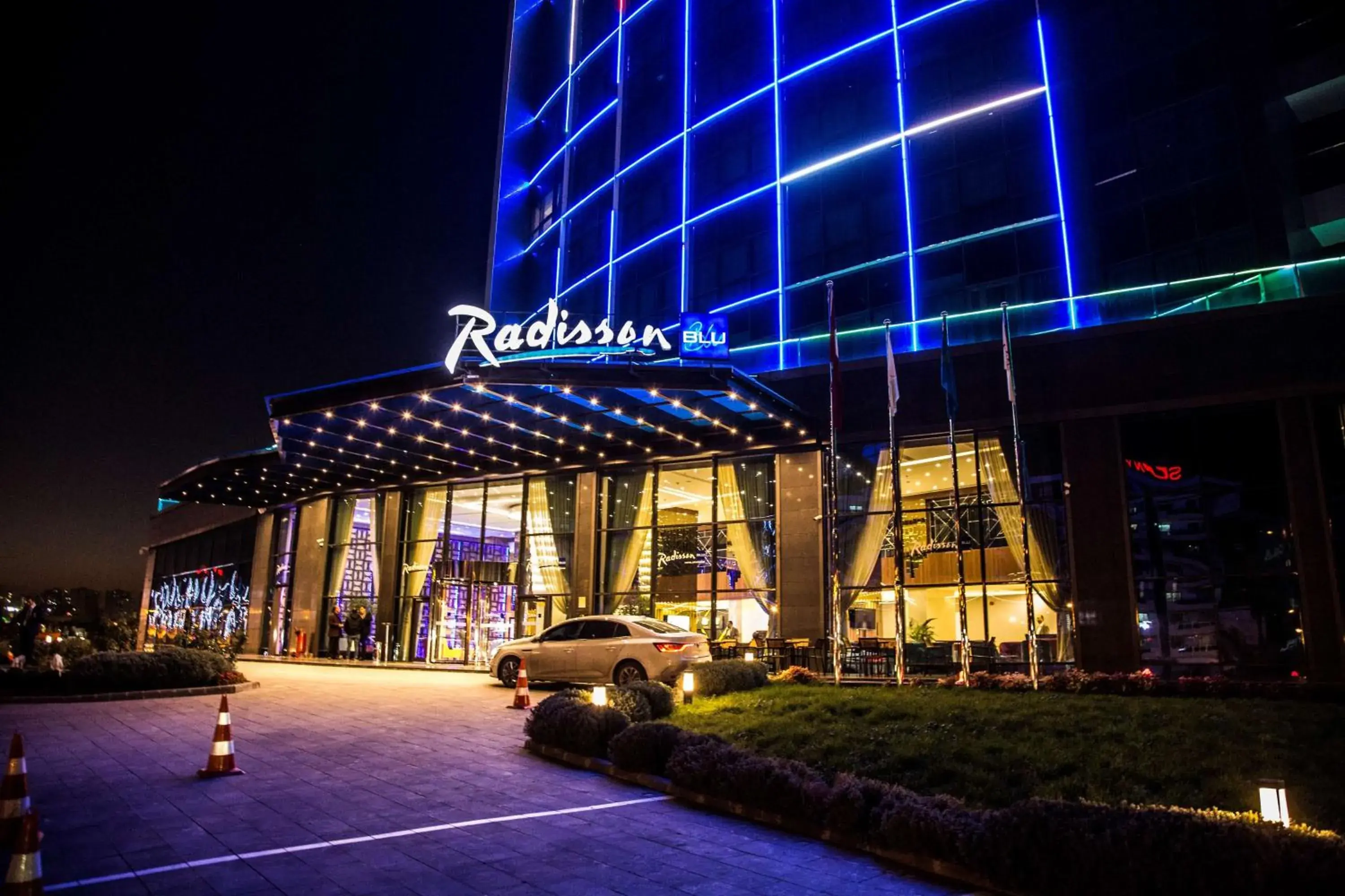 Property building in Radisson Blu Hotel, Diyarbakir Property building in Radisson Blu Hotel, Diyarbakir