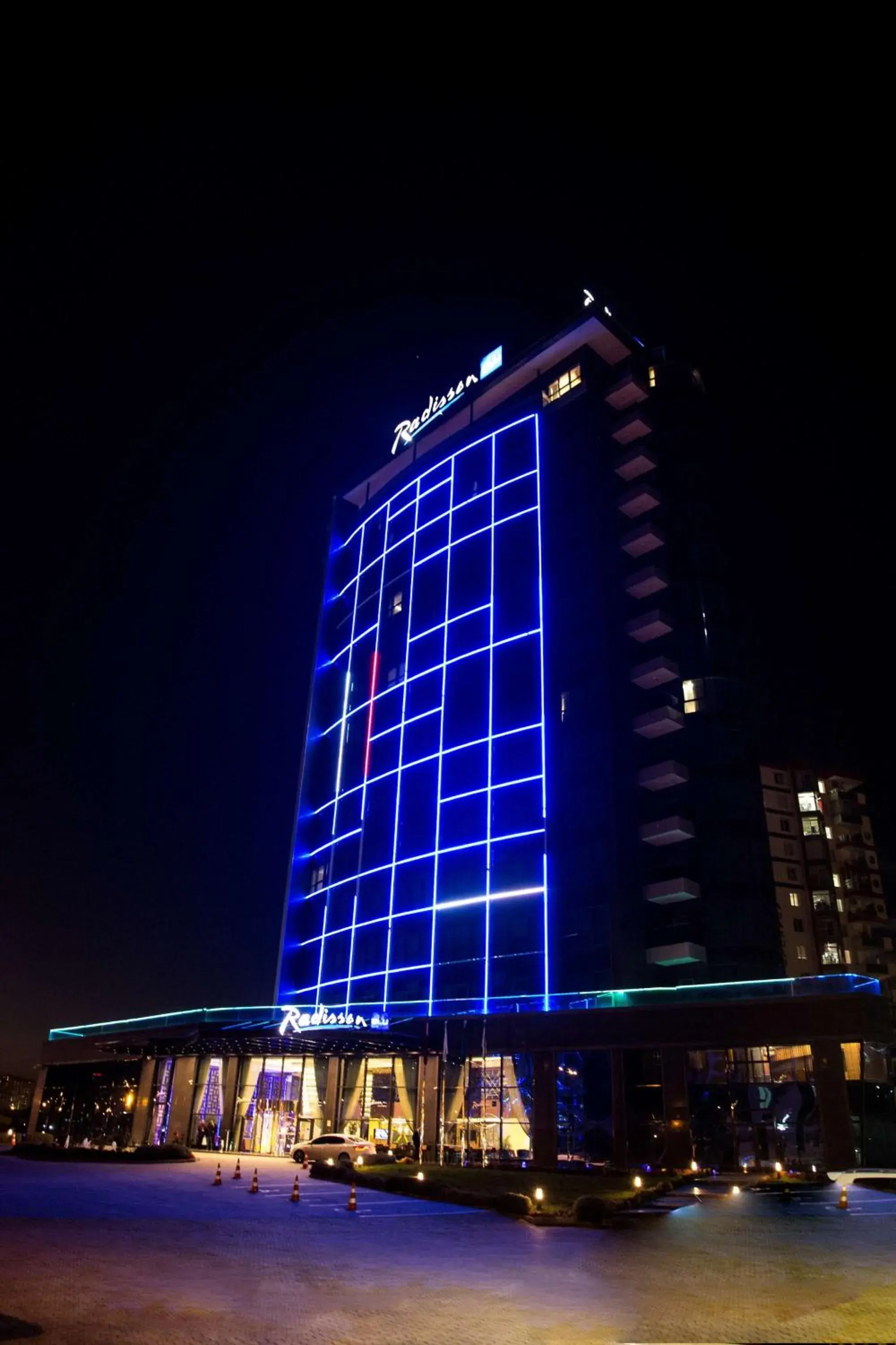 Property building in Radisson Blu Hotel, Diyarbakir Property building in Radisson Blu Hotel, Diyarbakir