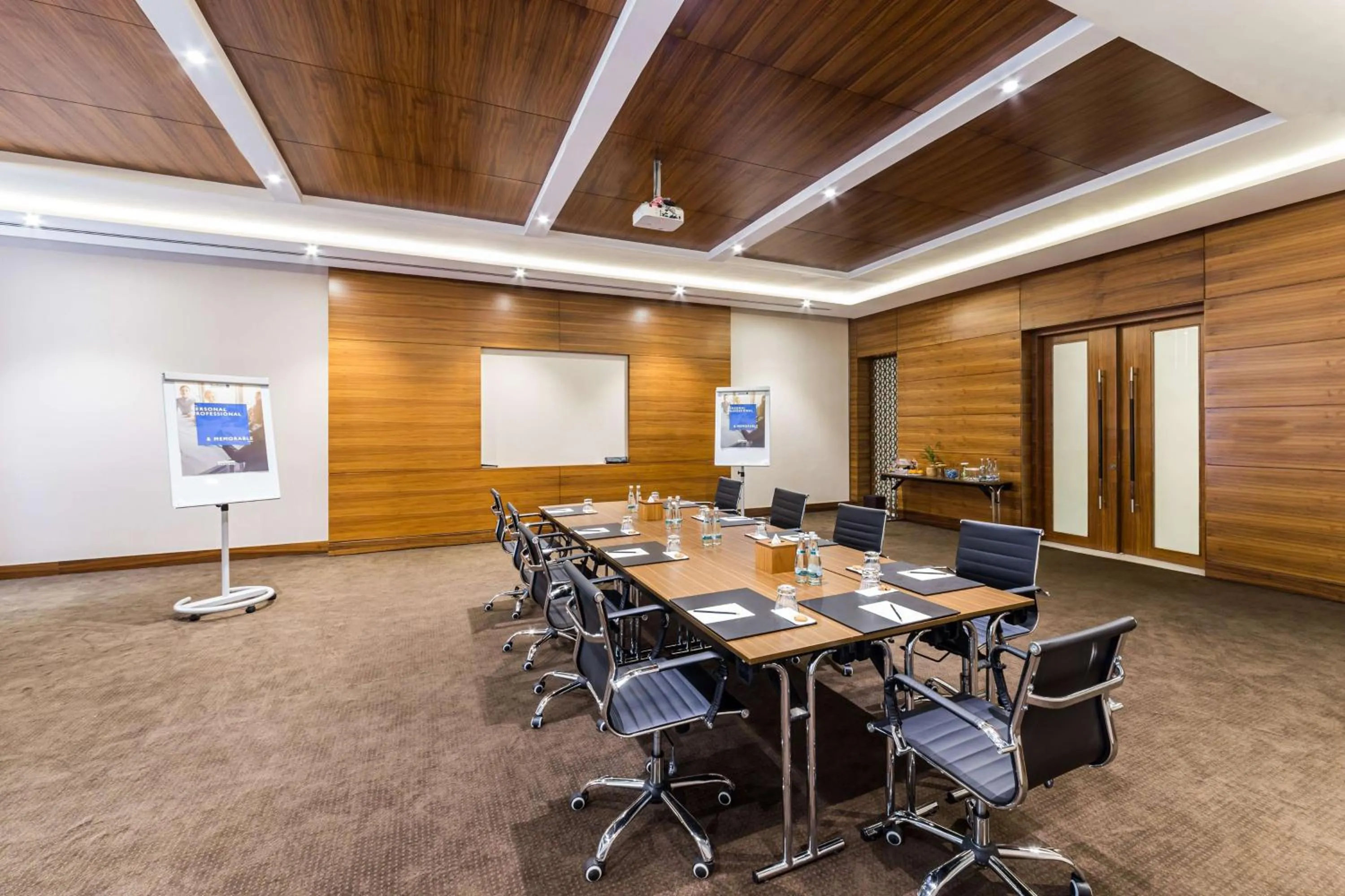 Business facilities in Radisson Blu Hotel, Dubai Waterfront