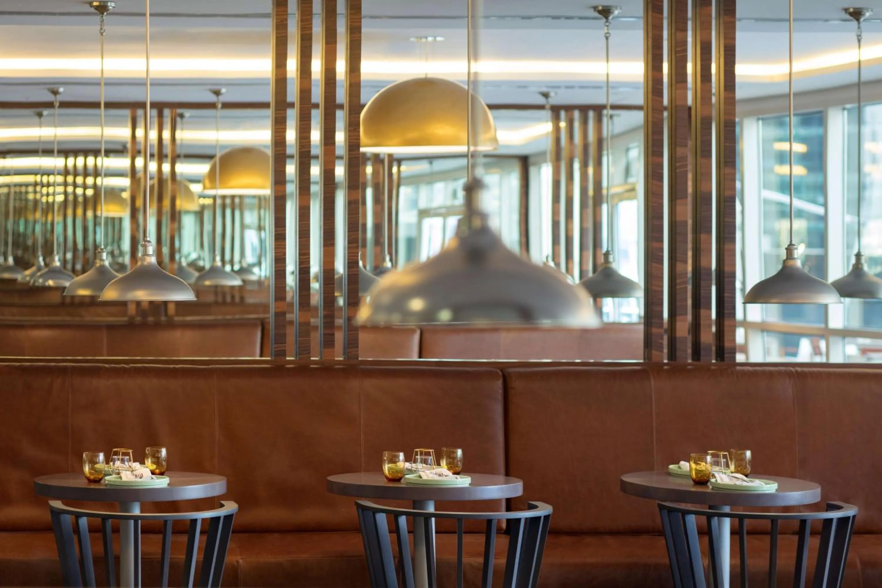 Restaurant/places to eat in Radisson Blu Hotel, Dubai Waterfront