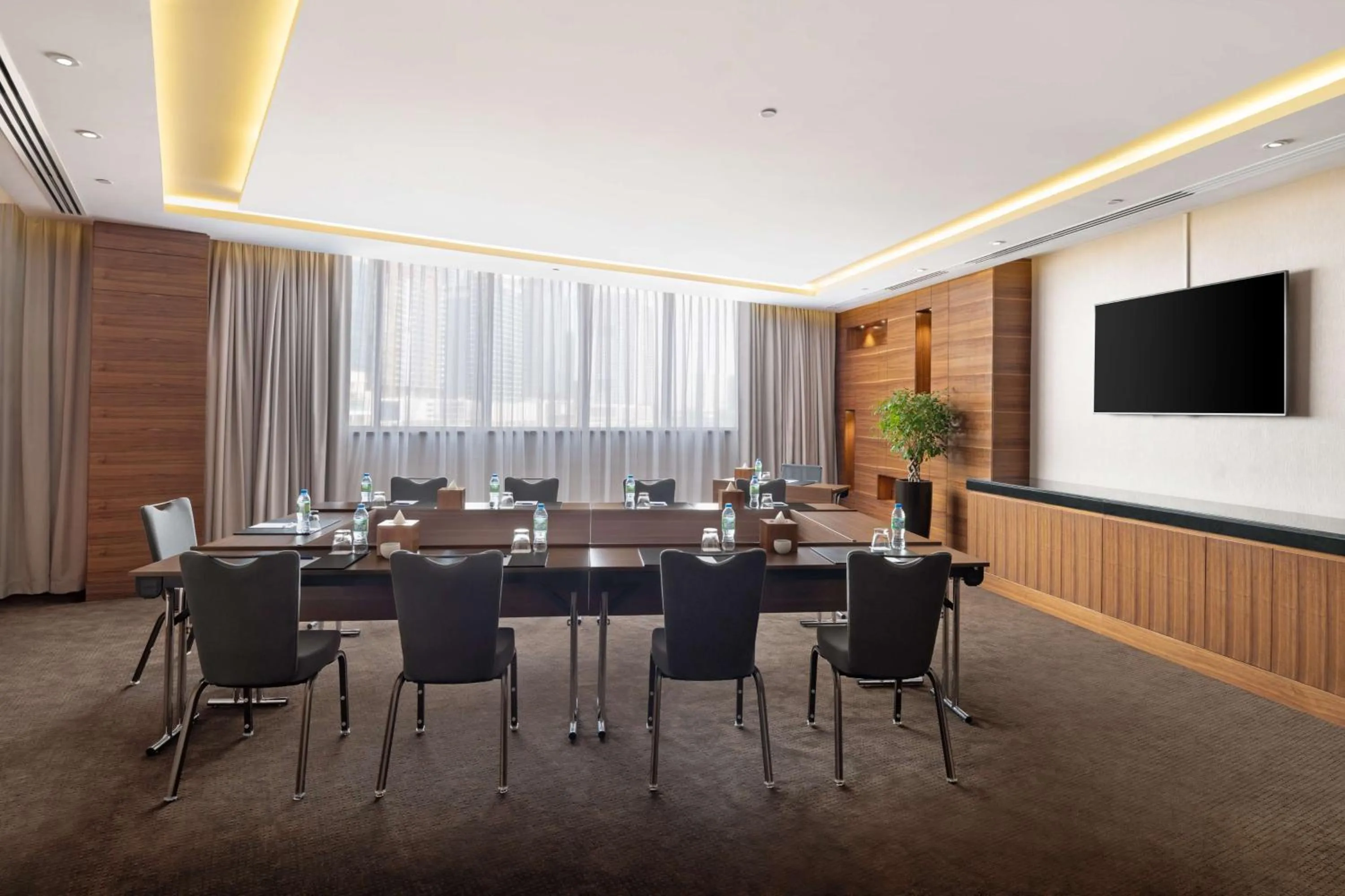 Meeting/conference room in Radisson Blu Hotel, Dubai Waterfront