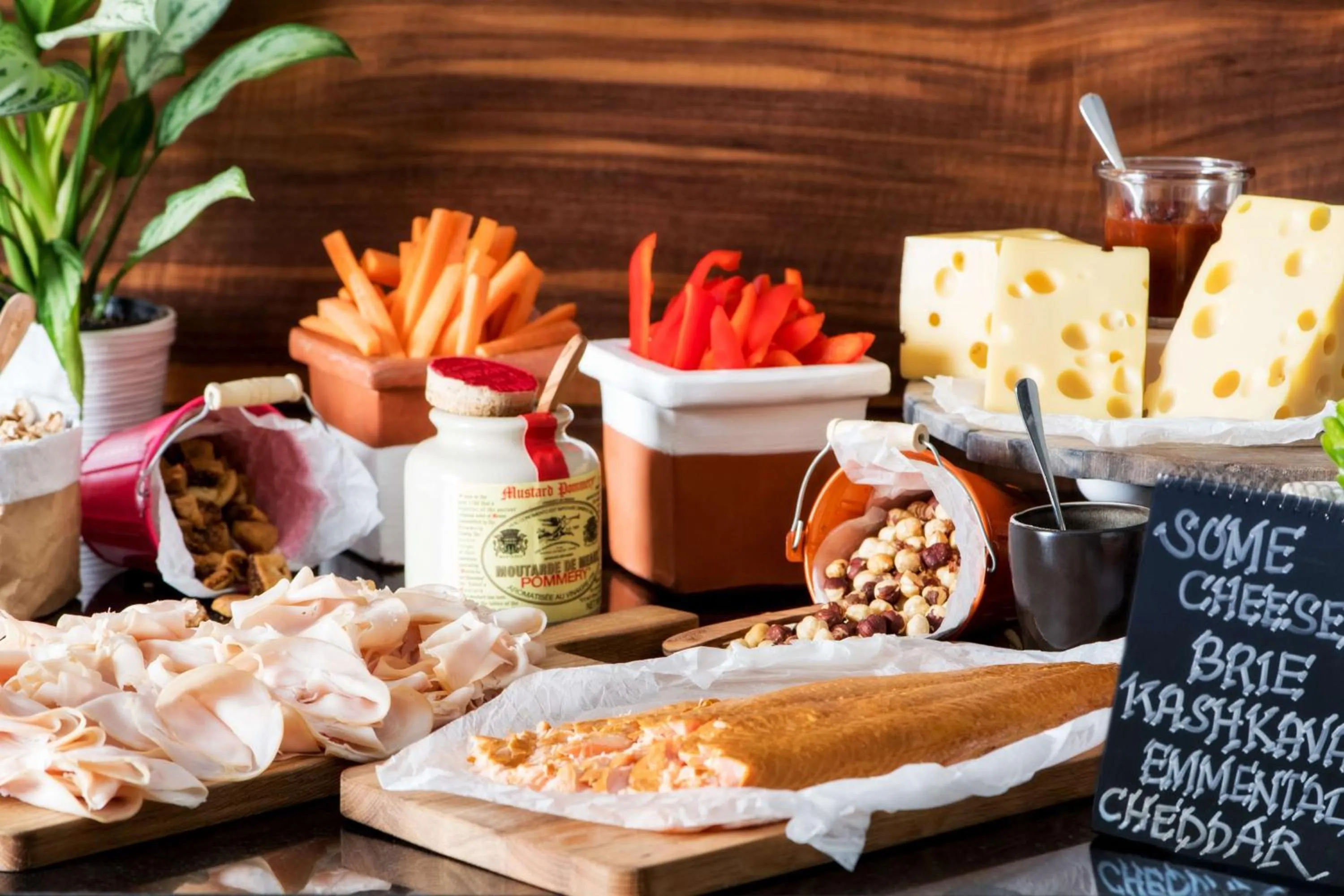 Restaurant/places to eat in Radisson Blu Hotel, Dubai Waterfront