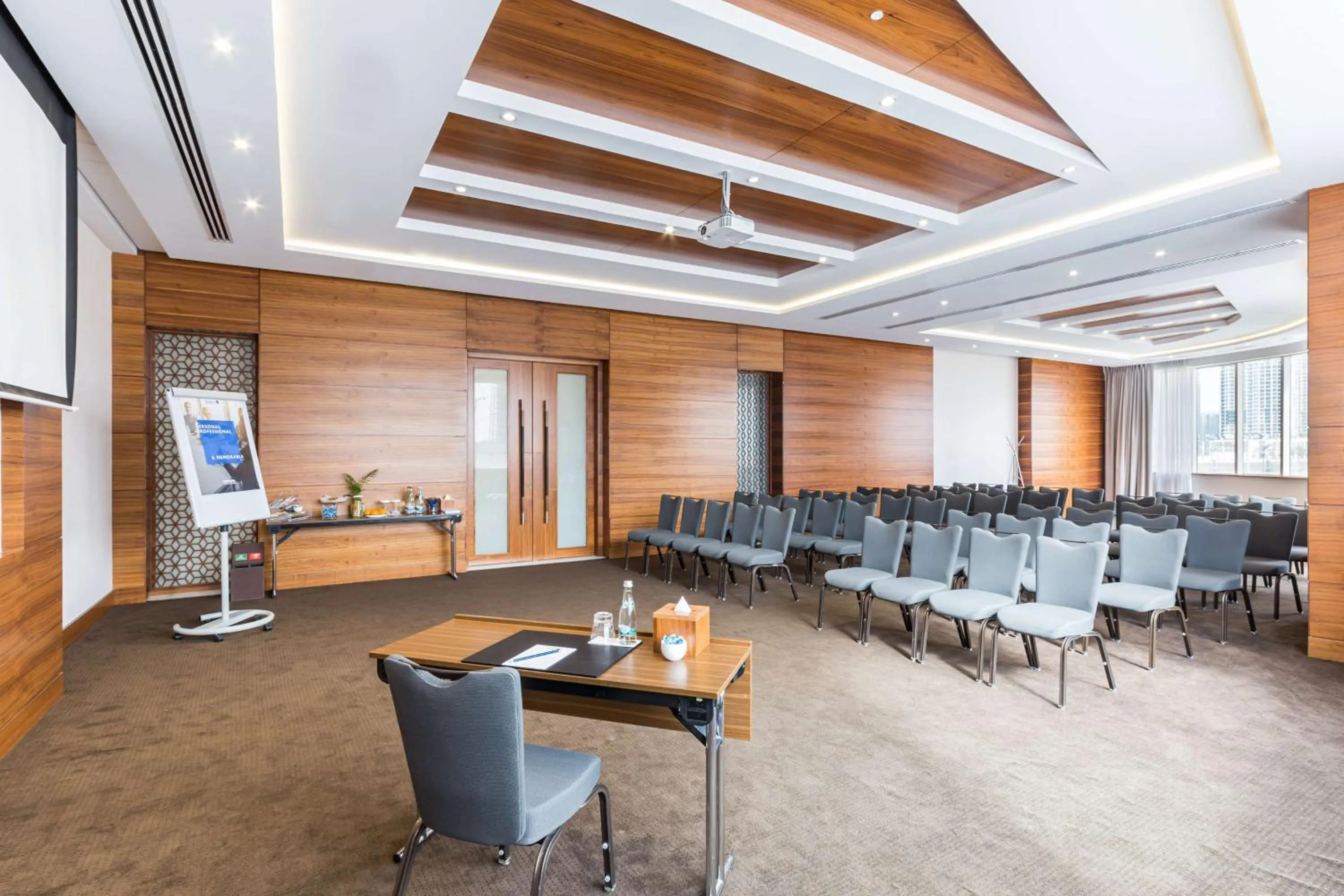 Business facilities in Radisson Blu Hotel, Dubai Waterfront