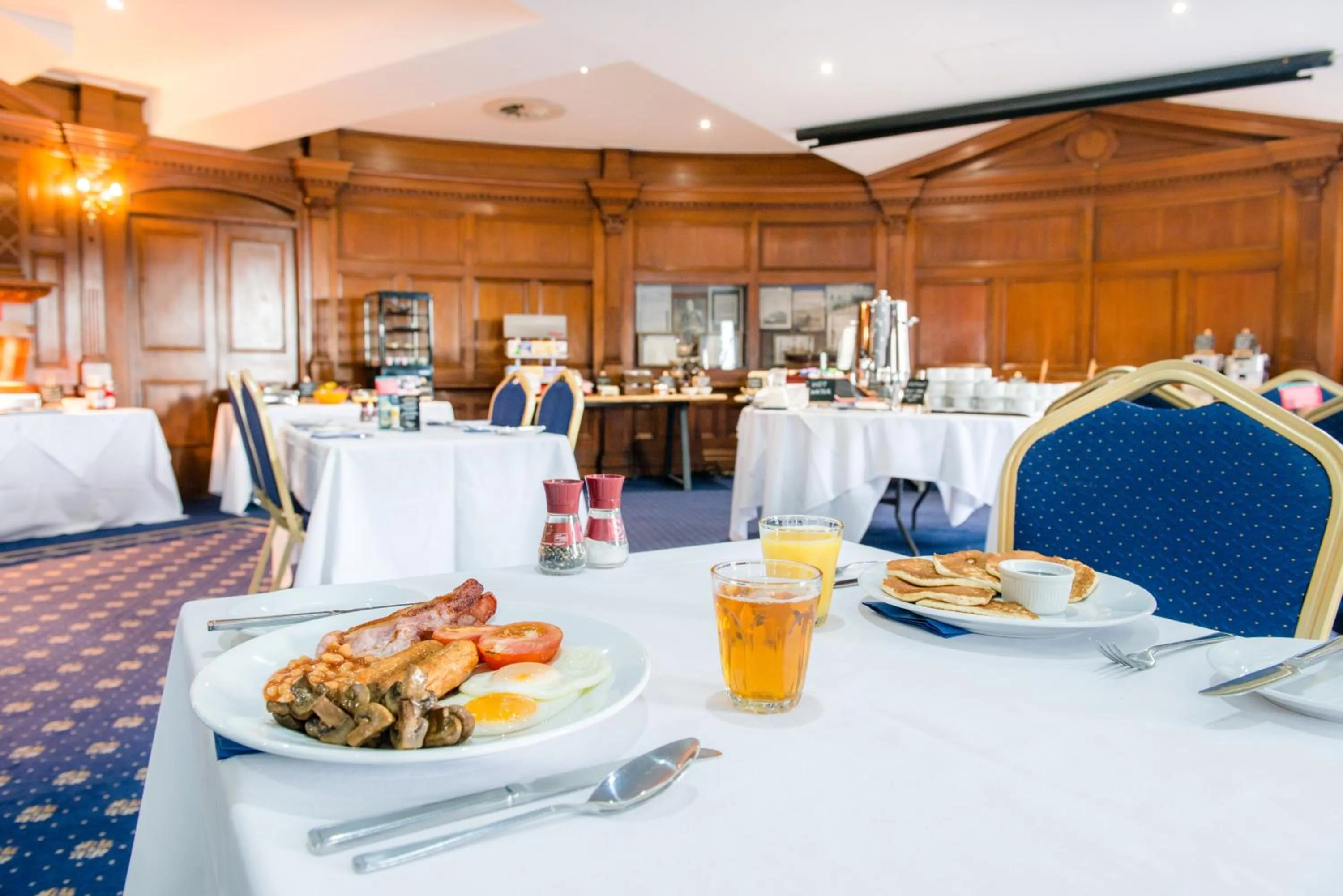 Restaurant/places to eat in The Royal Hotel Cardiff