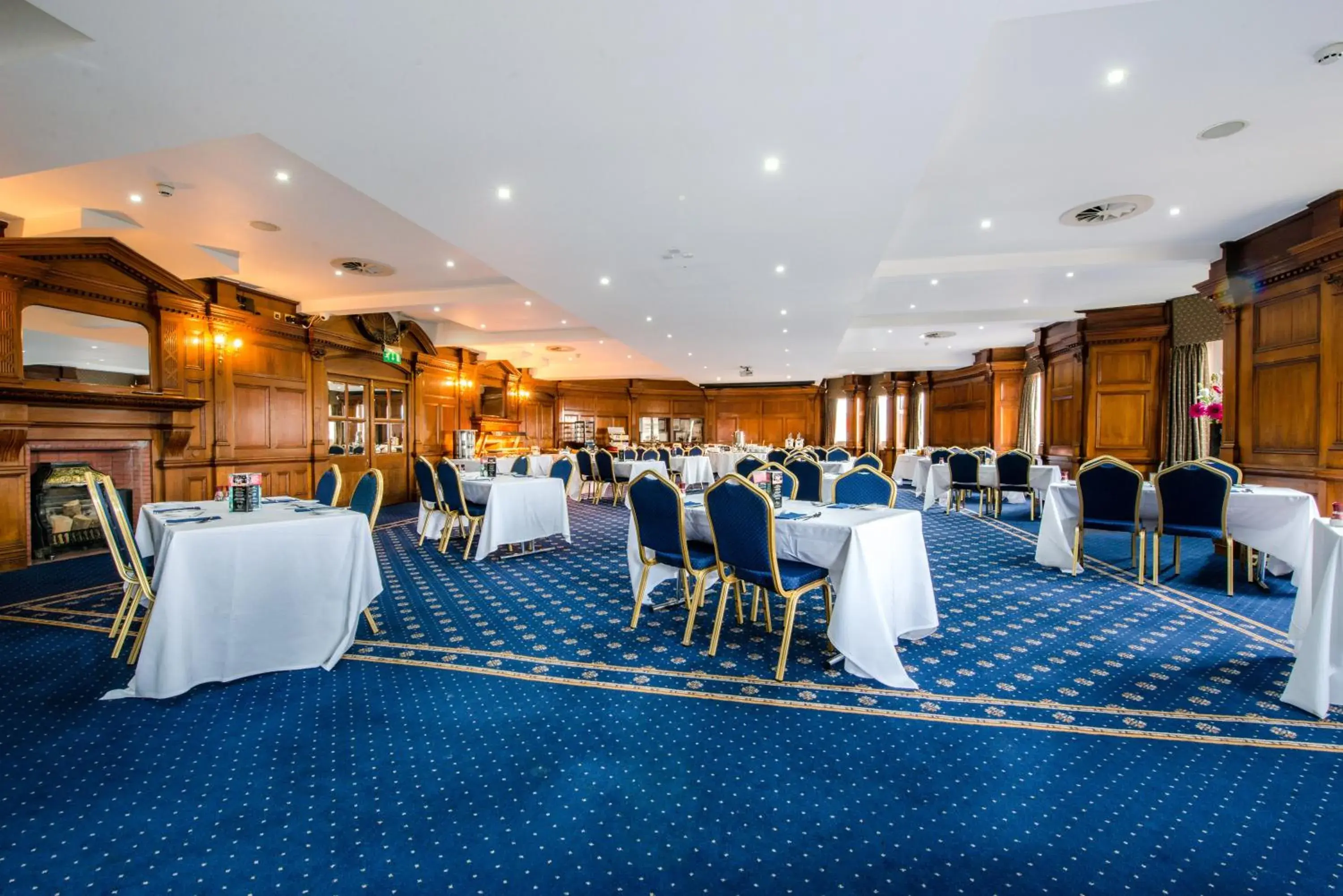 Restaurant/places to eat in The Royal Hotel Cardiff Restaurant/places to eat in The Royal Hotel Cardiff