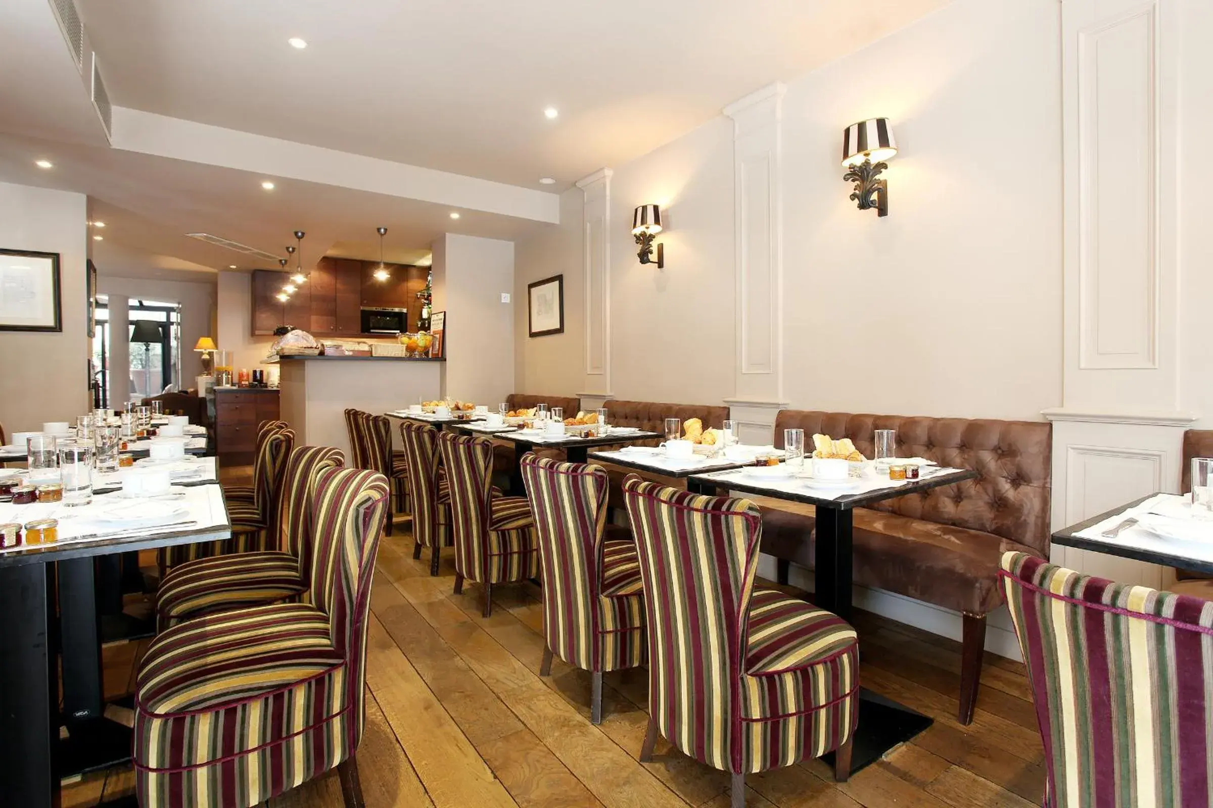 Restaurant/places to eat in Hotel Albe Bastille Restaurant/places to eat in Hotel Albe Bastille