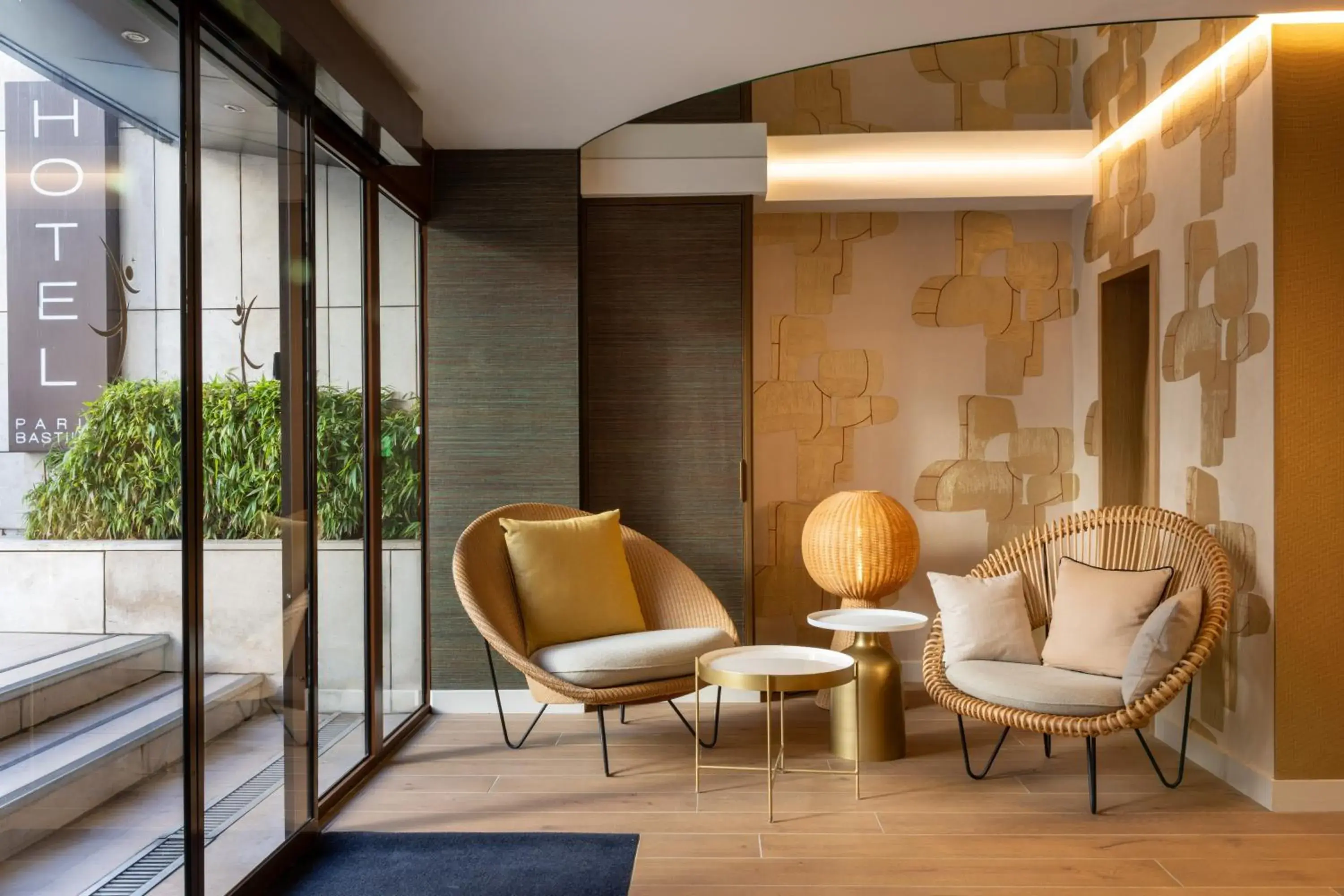 Lobby or reception in Paris Bastille Lobby or reception in Paris Bastille