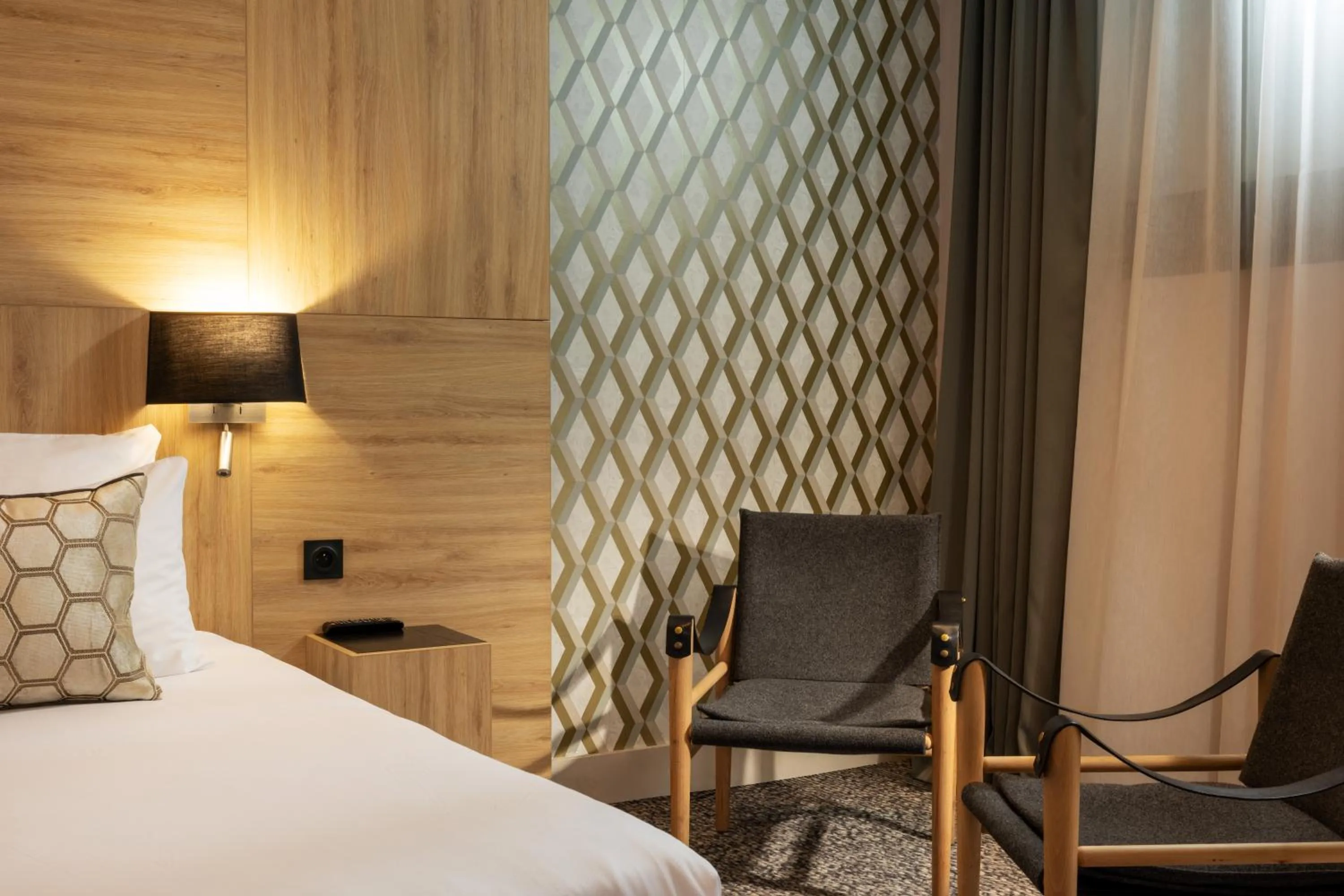 Bedroom, Bed in Paris Bastille