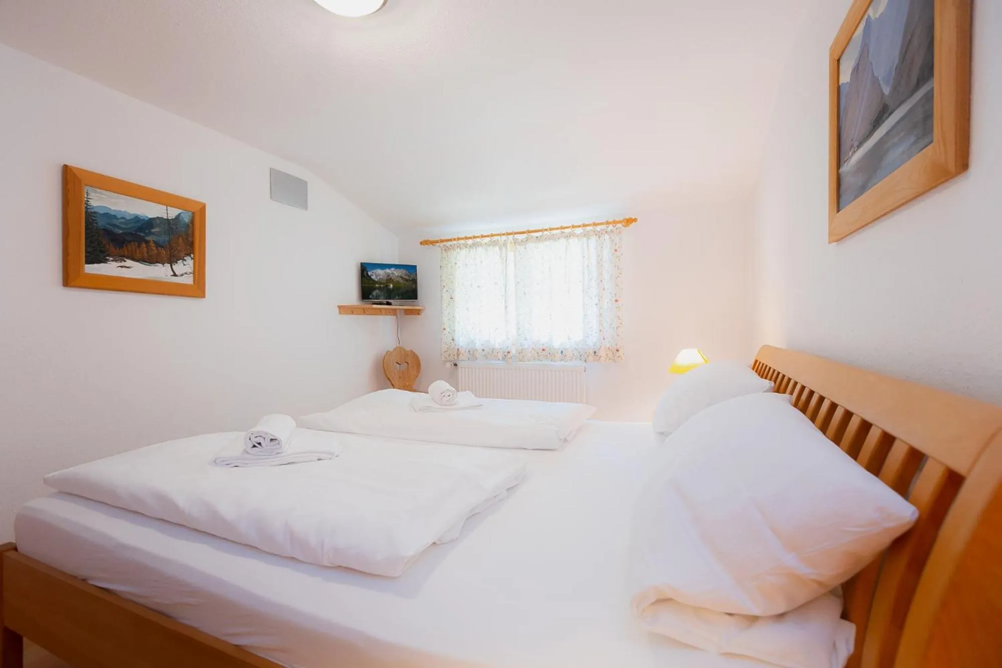 Bedroom, Bed in Waldklause