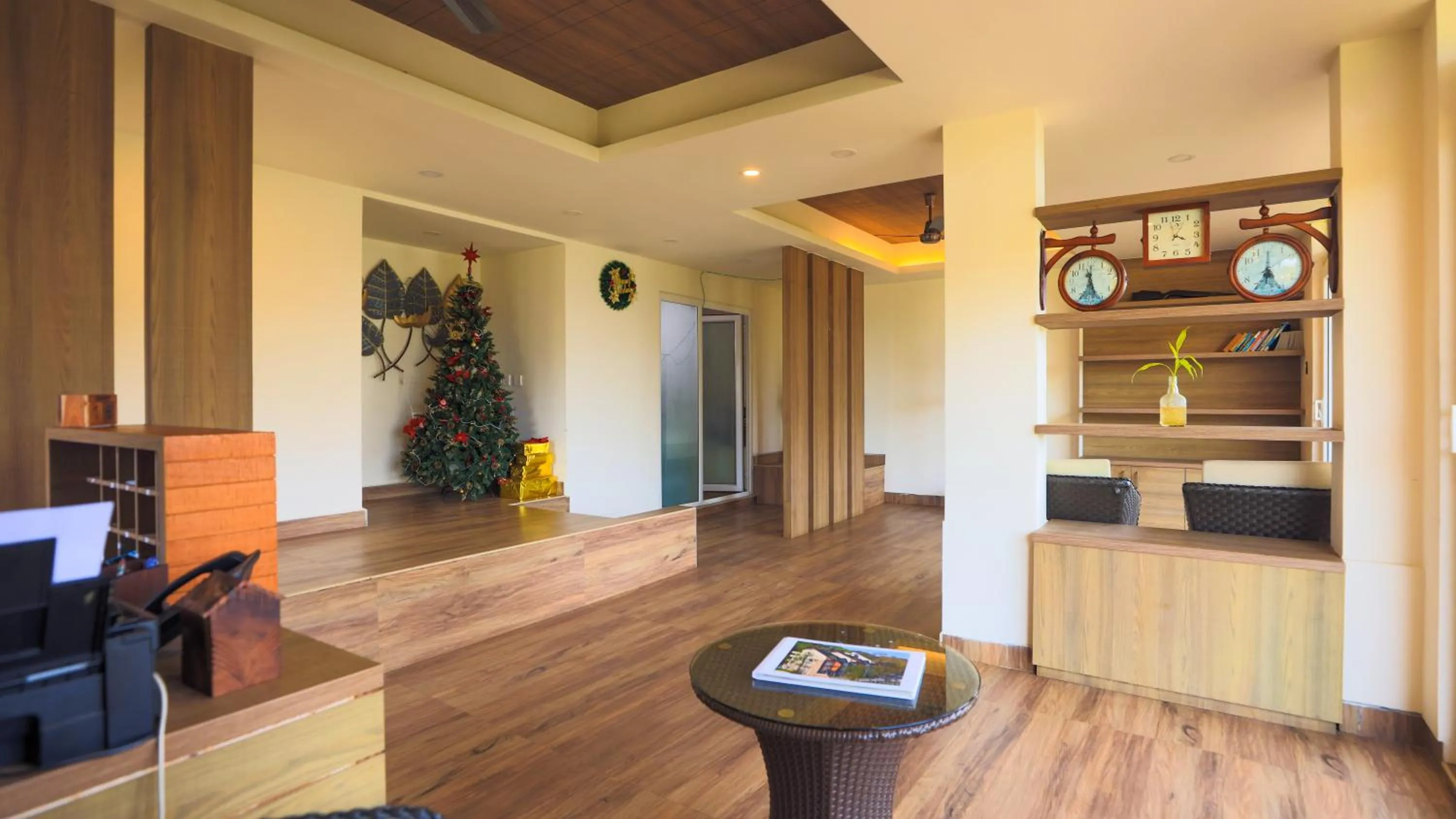 Lobby or reception in Shola Crown Resort - Munnar