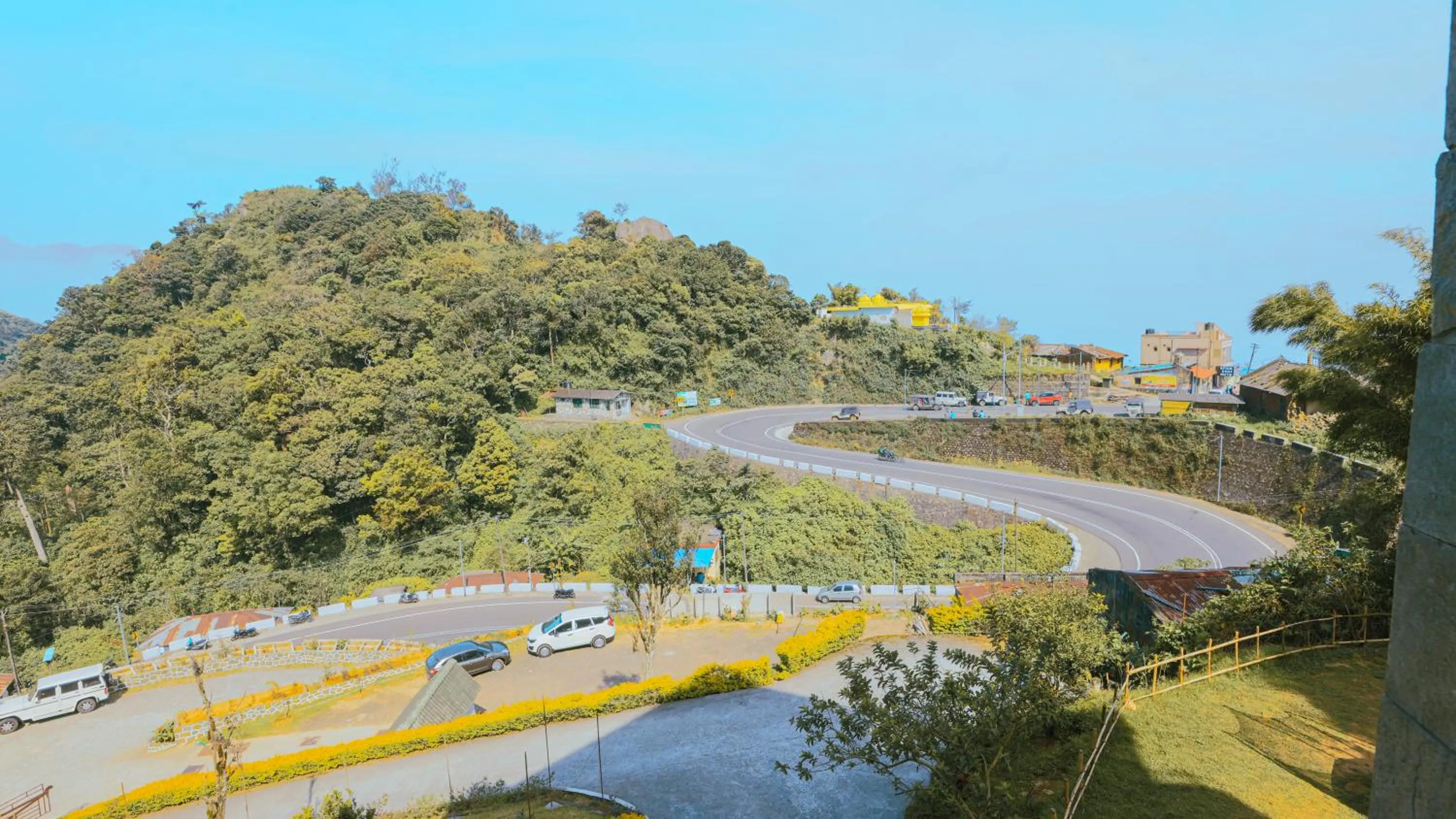 Parking in Shola Crown Resort - Munnar