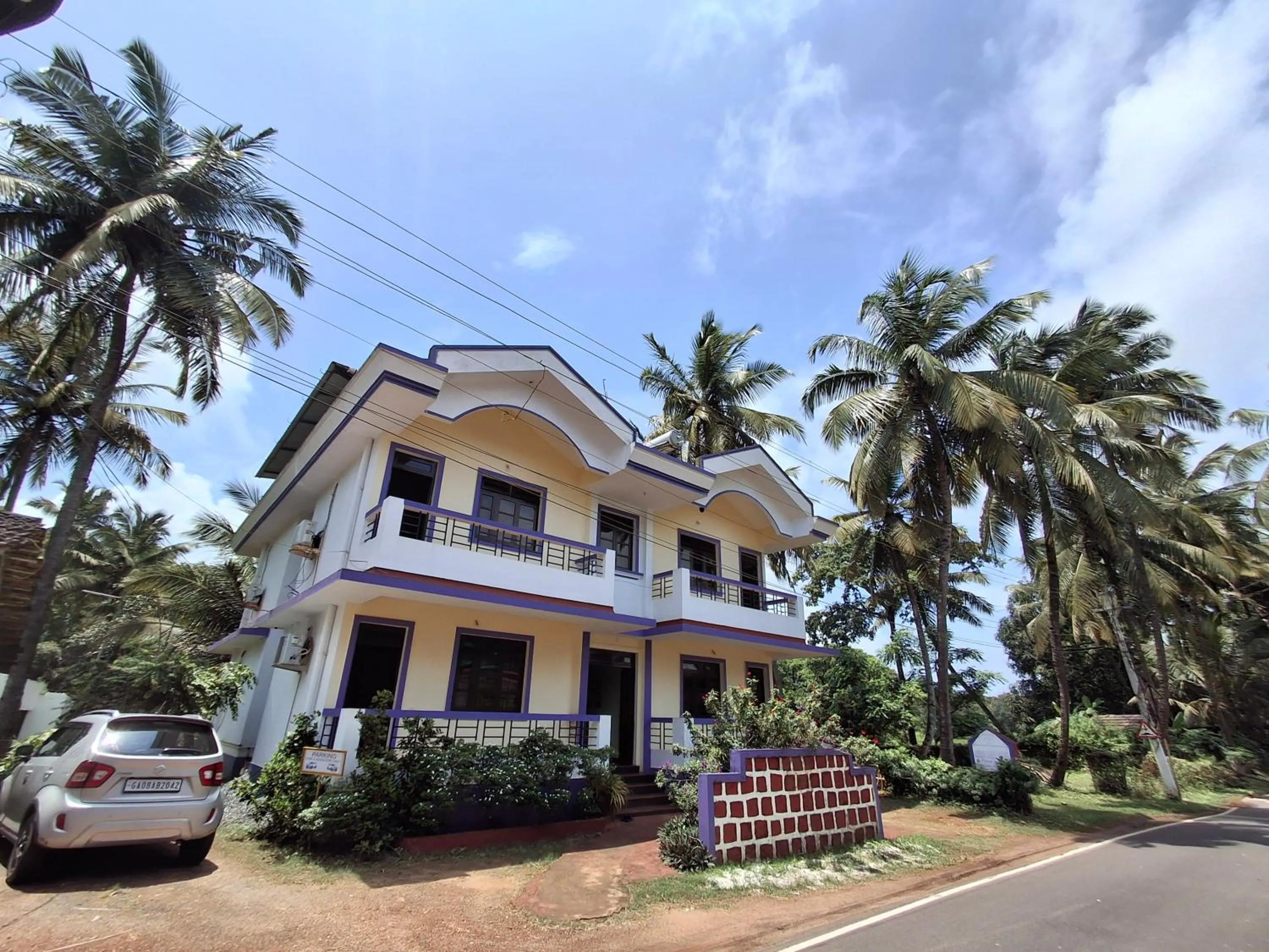 Lobo's Guesthouse