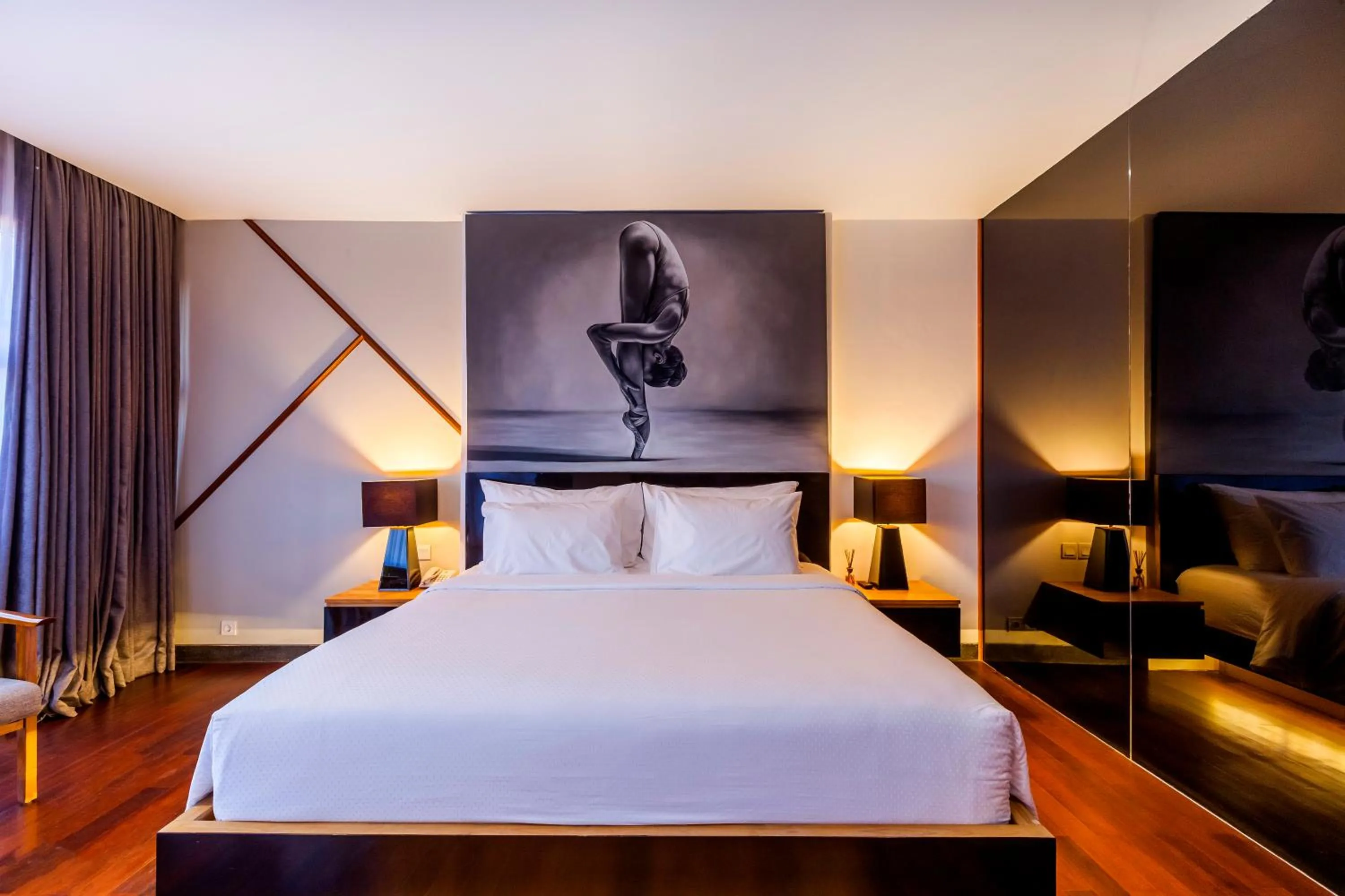 Photo of the whole room, Bed in Imani Suites