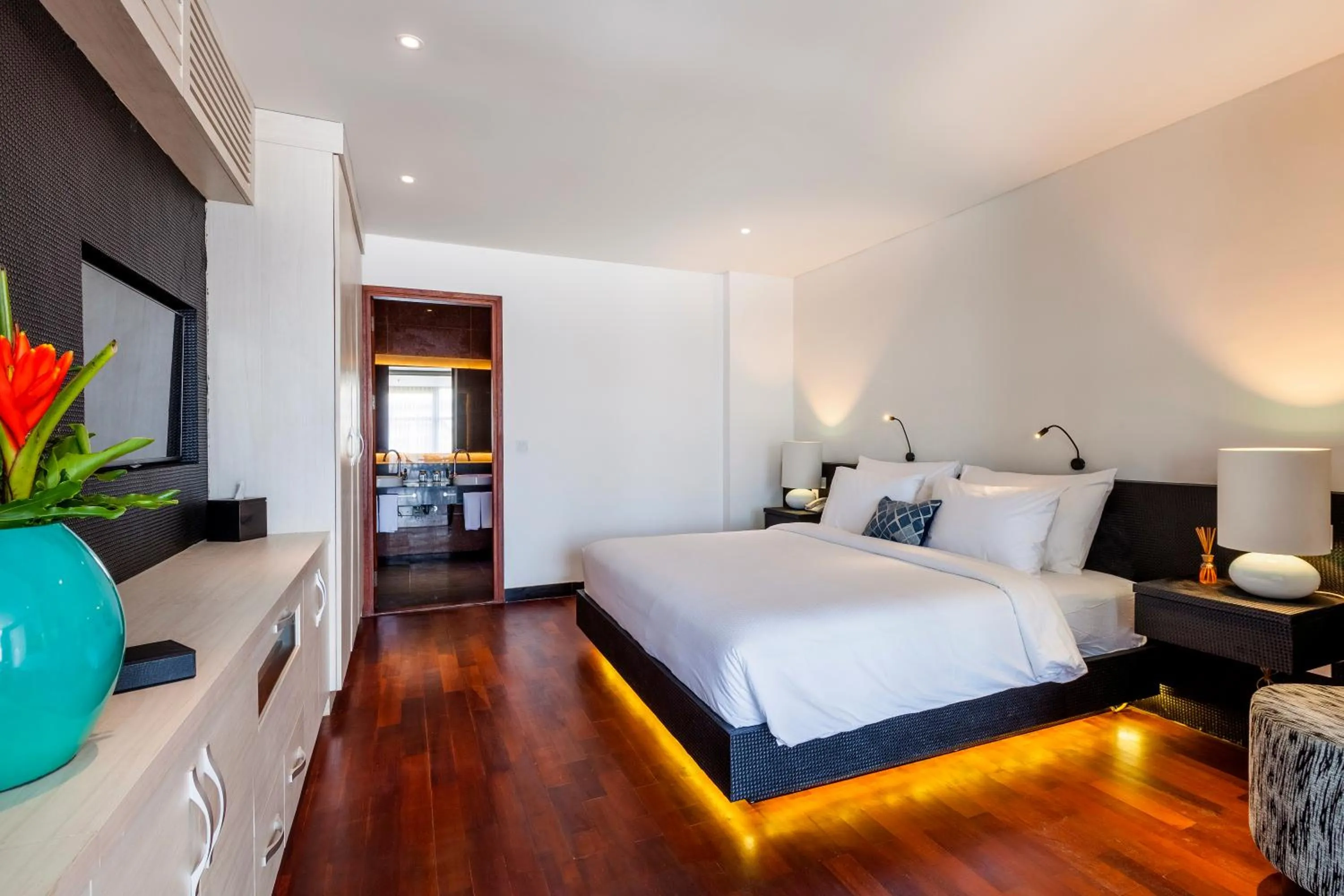 Bedroom, Bed in Imani Suites