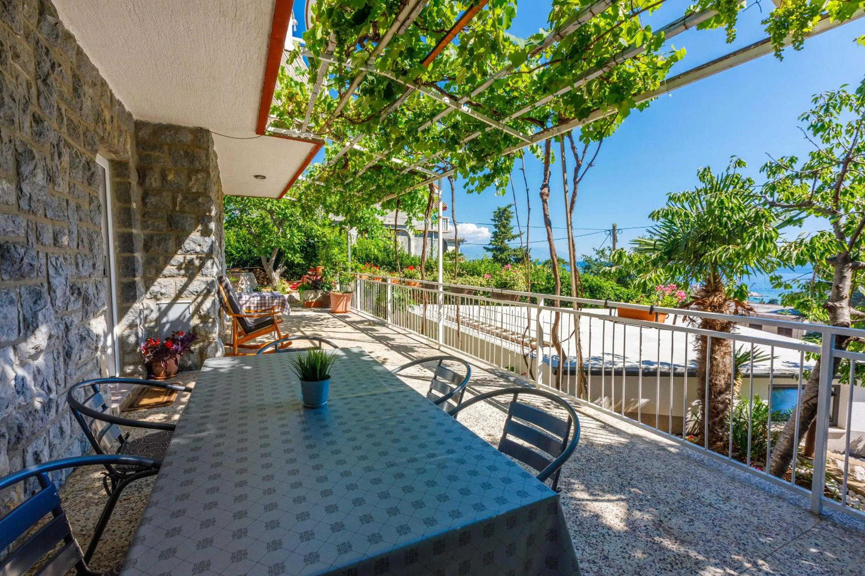 Apartment Leo nona