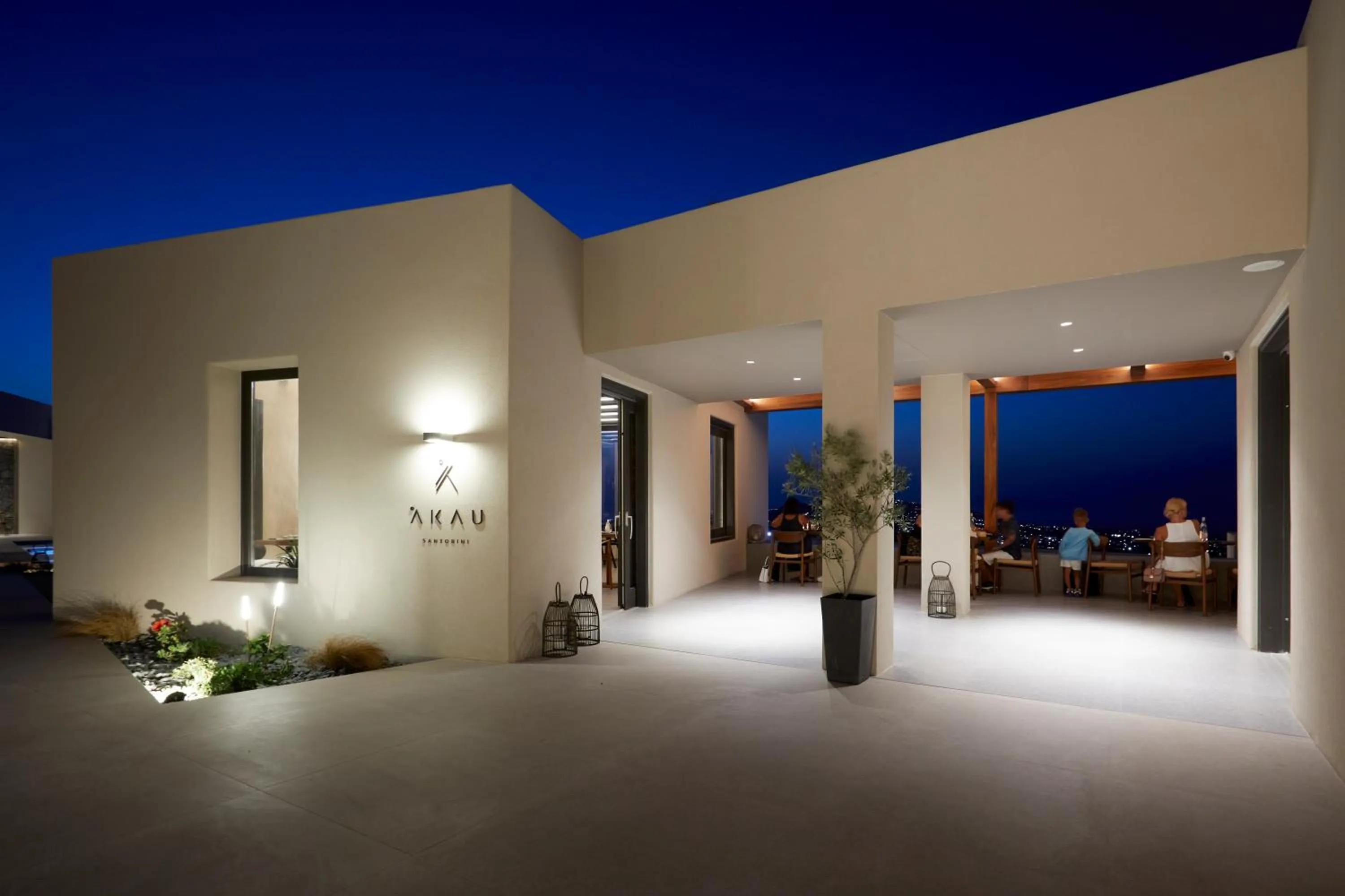 Restaurant/places to eat in North Santorini - A Luxury Spa Hotel