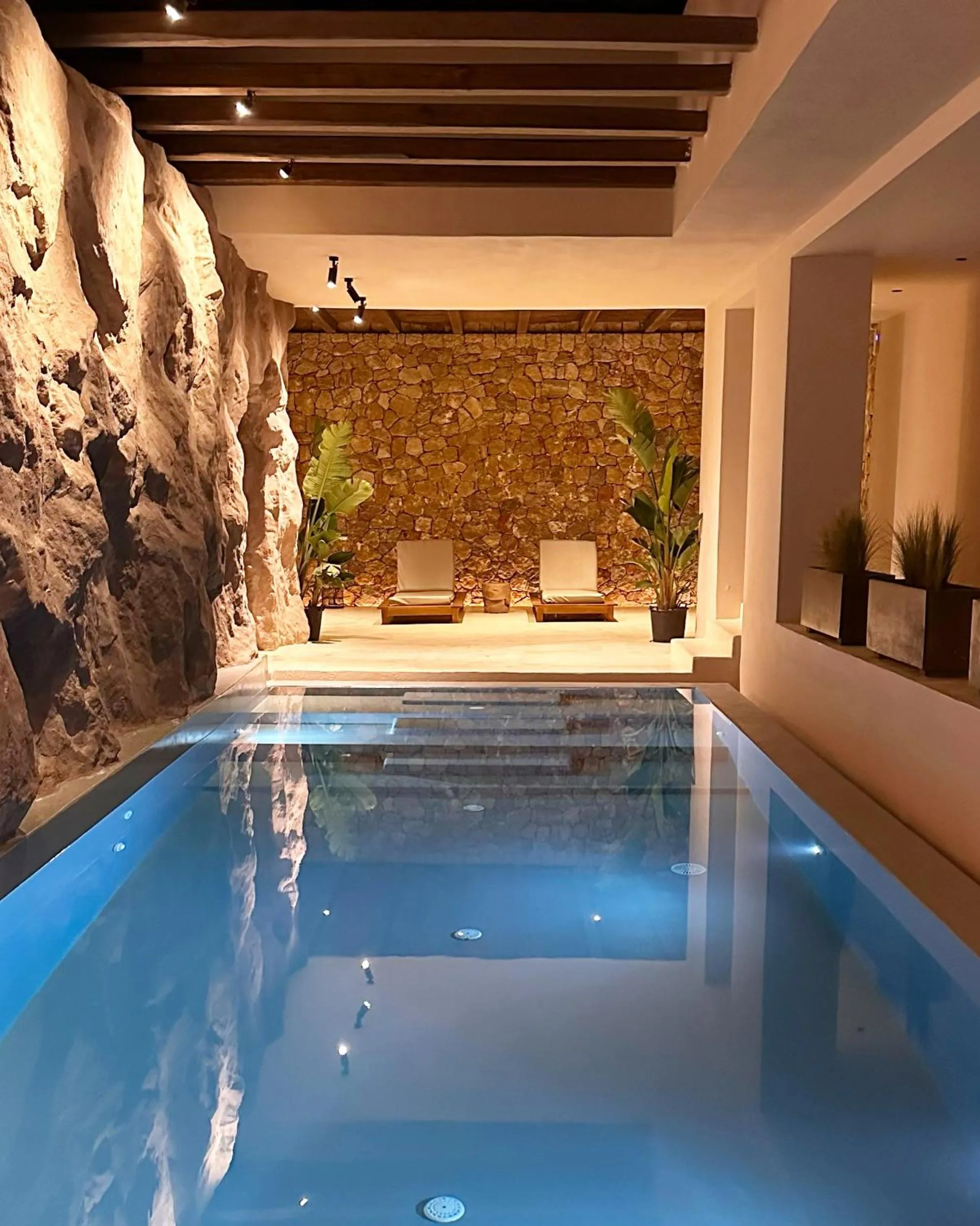 Spa and wellness centre/facilities in North Santorini - A Luxury Spa Hotel