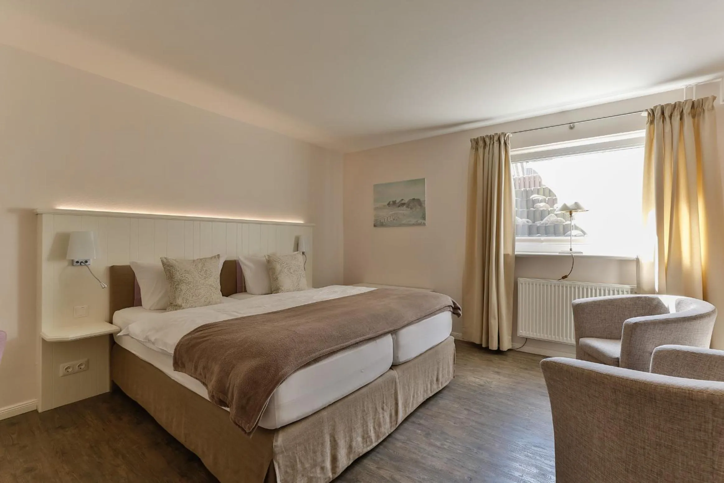 Photo of the whole room, Bed in Hotel Uthland