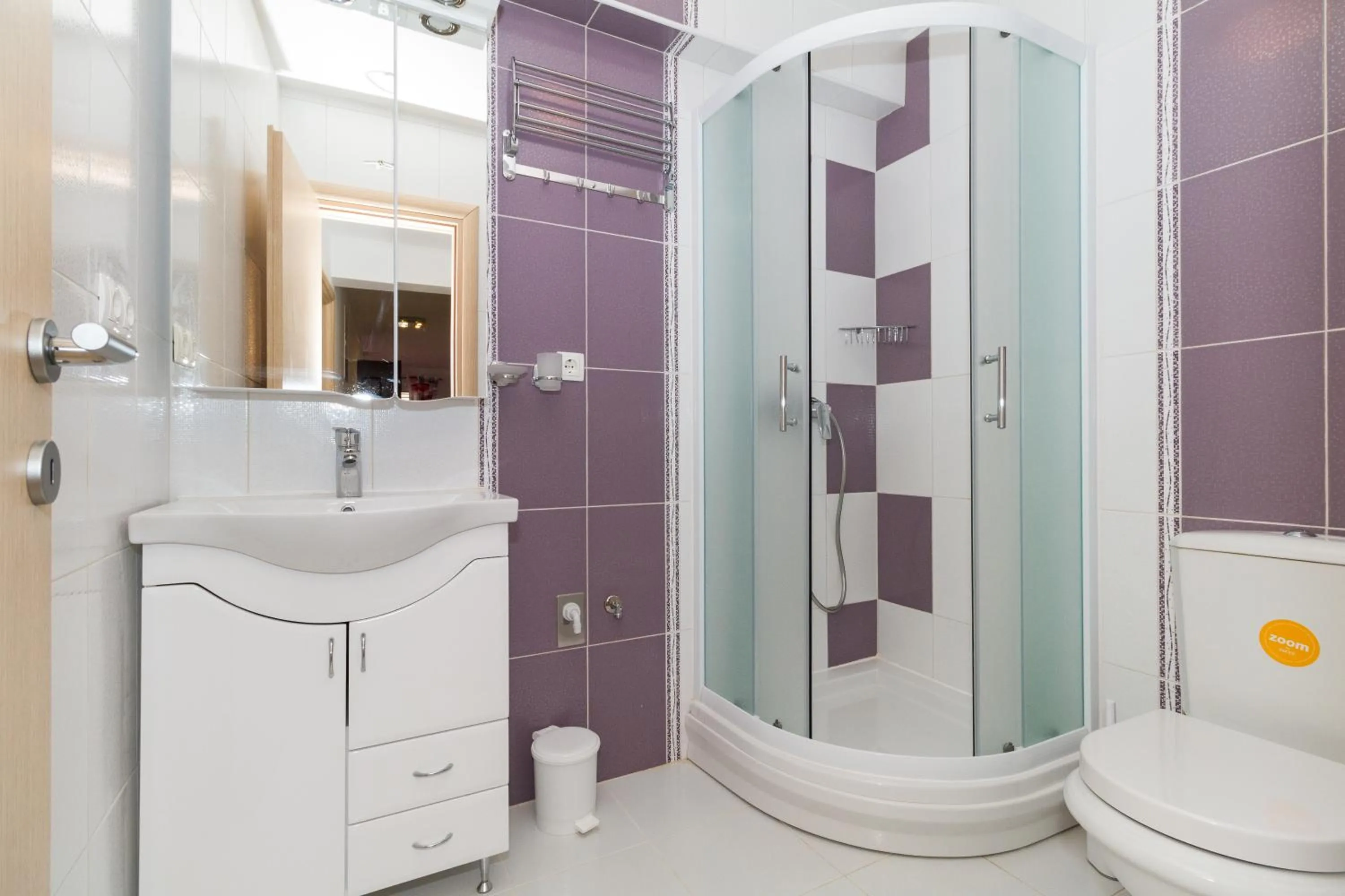 Shower in Apartments Villa-Ines Center