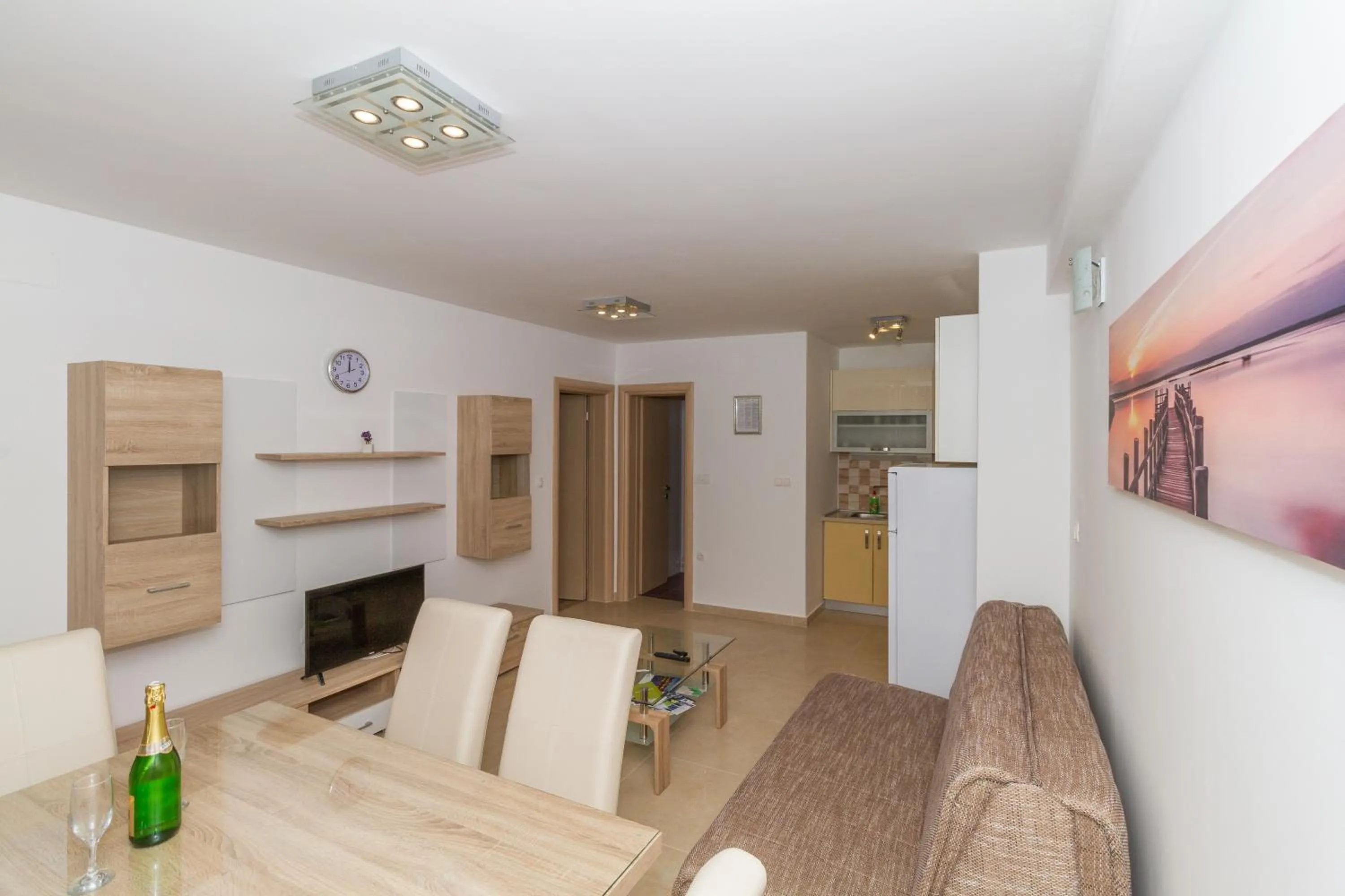 TV and multimedia in Apartments Villa-Ines Center