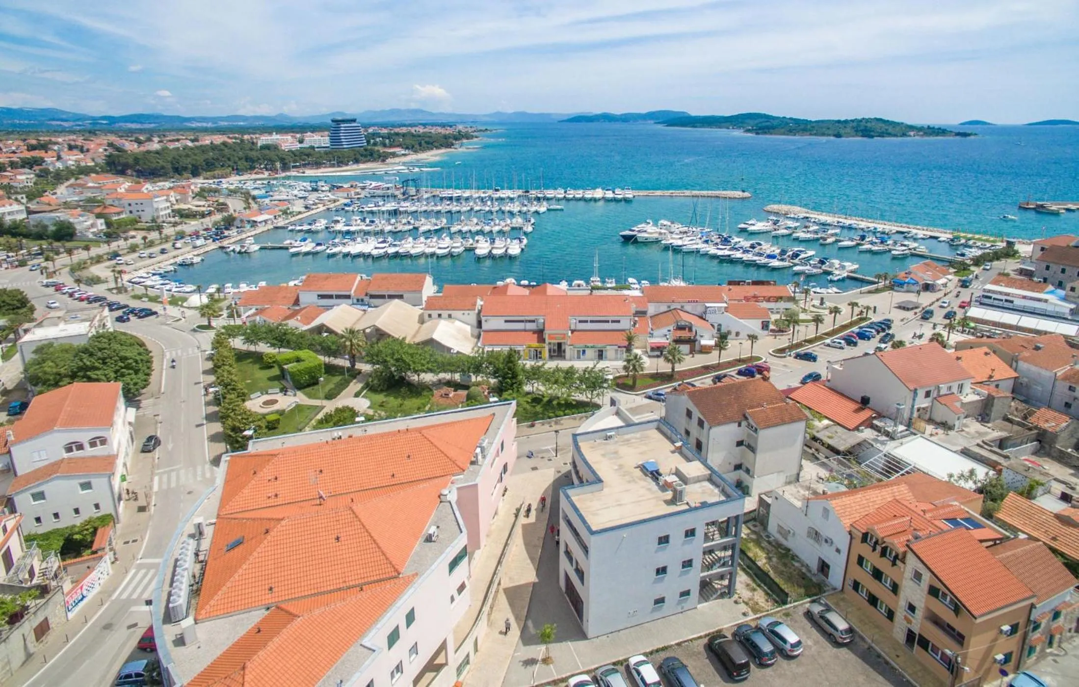 Street view in Apartments Villa-Ines Center
