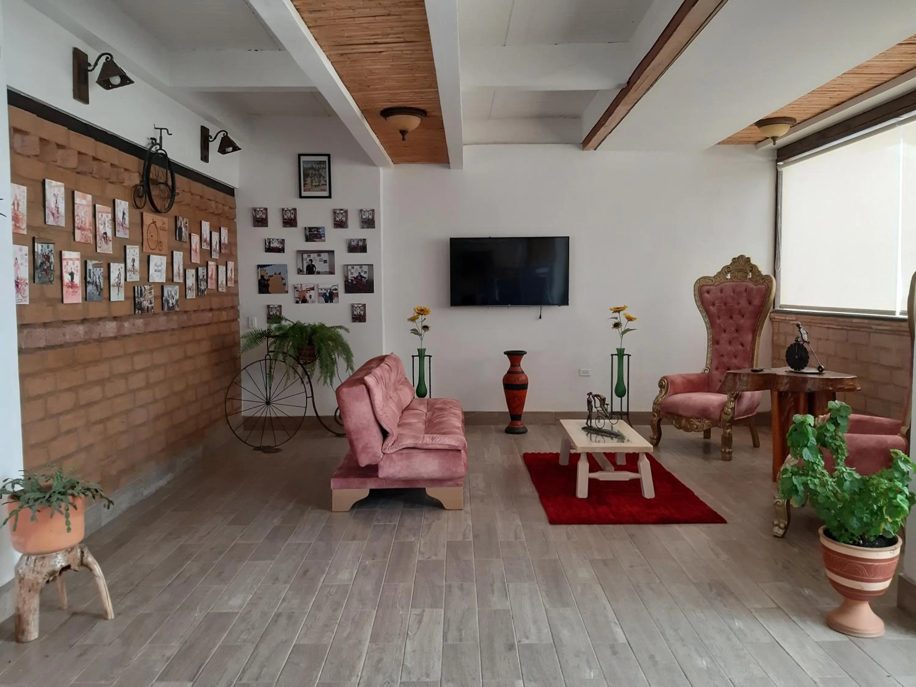 Property building in Hotel El Giro