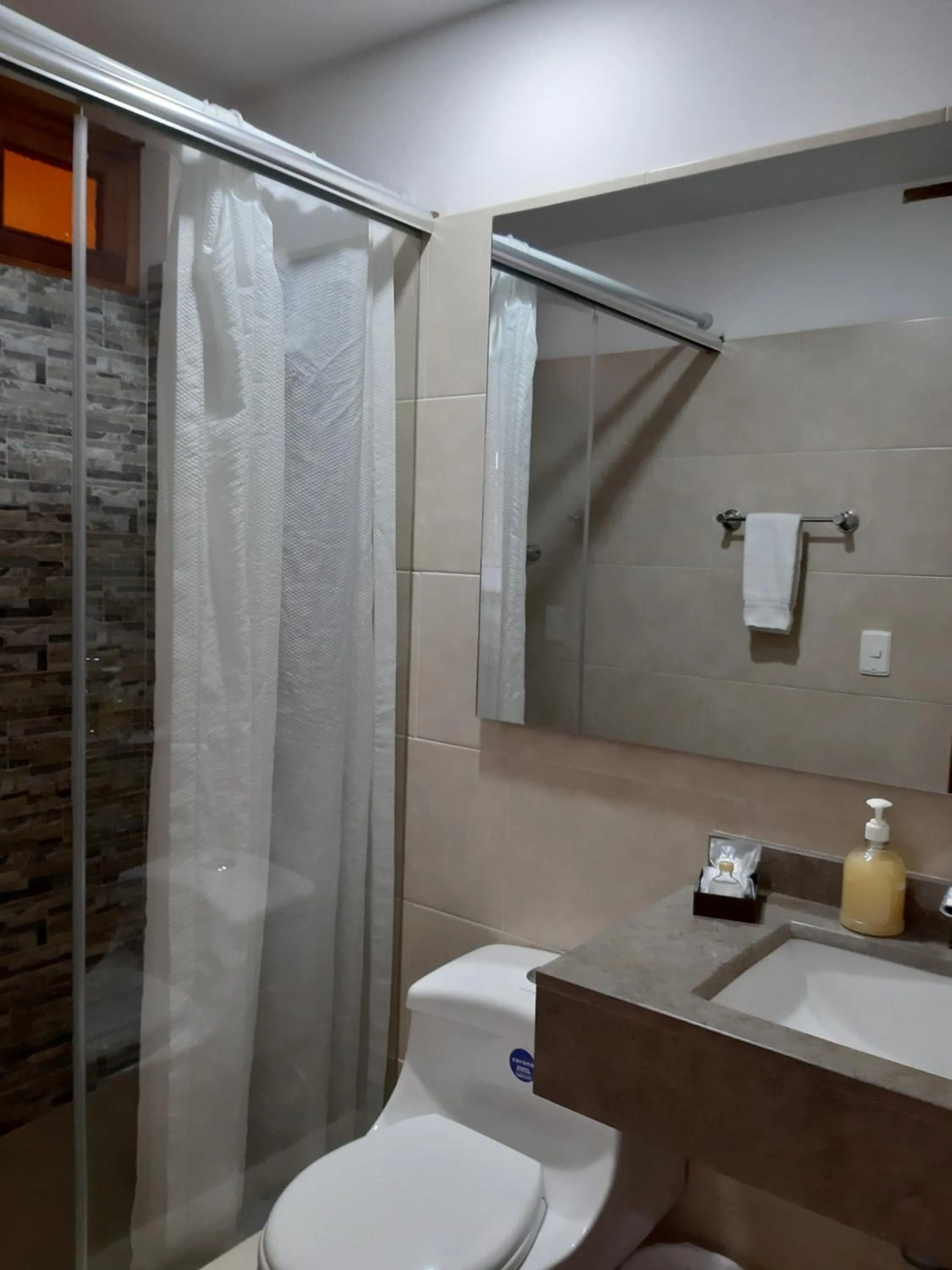 Bathroom in Hotel El Giro