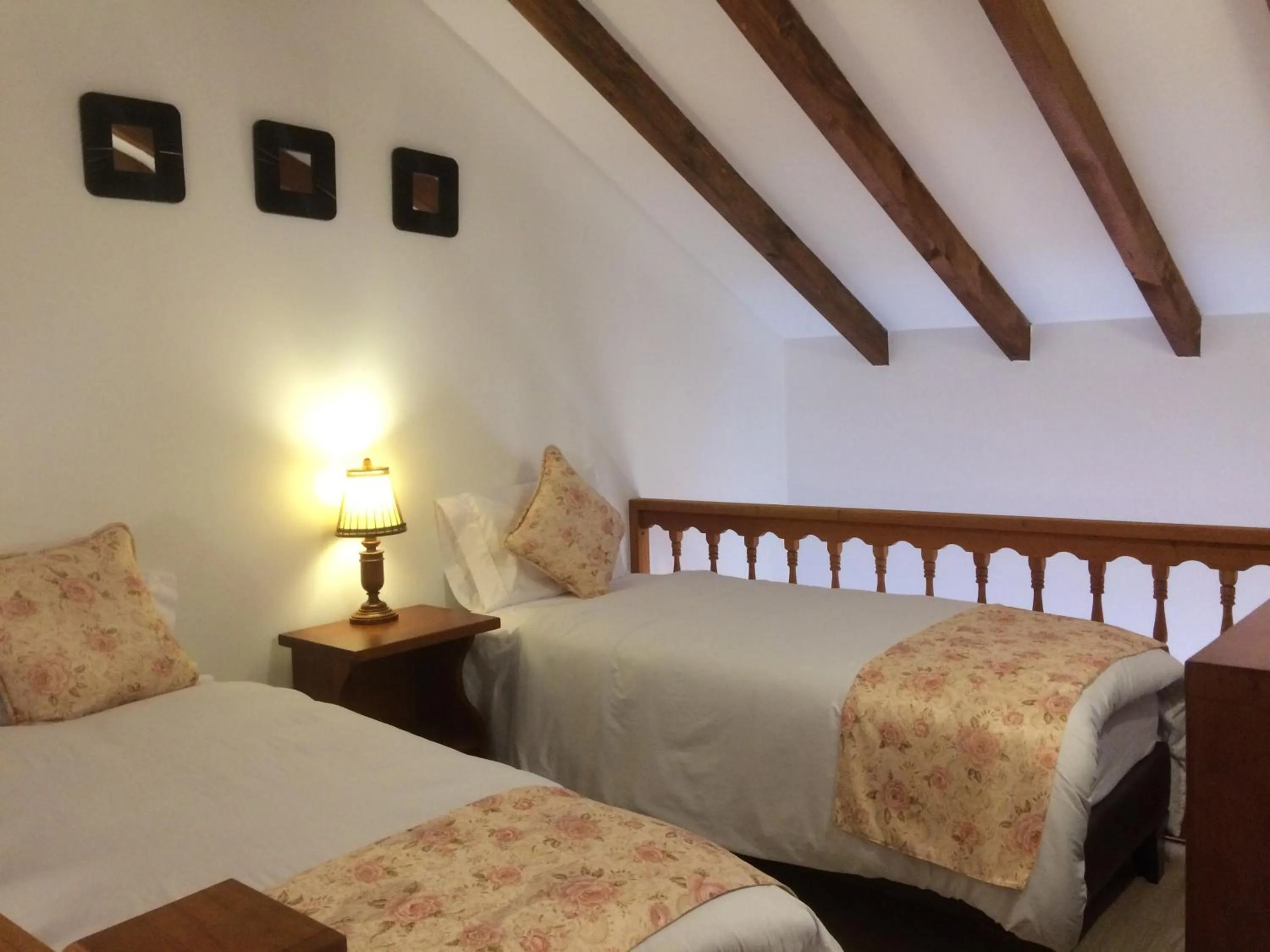 Photo of the whole room, Bed in Hotel El Giro