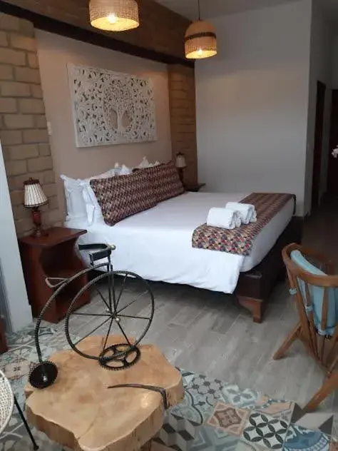 Deluxe Queen Room in Hotel El Giro Deluxe Queen Room in Hotel El Giro