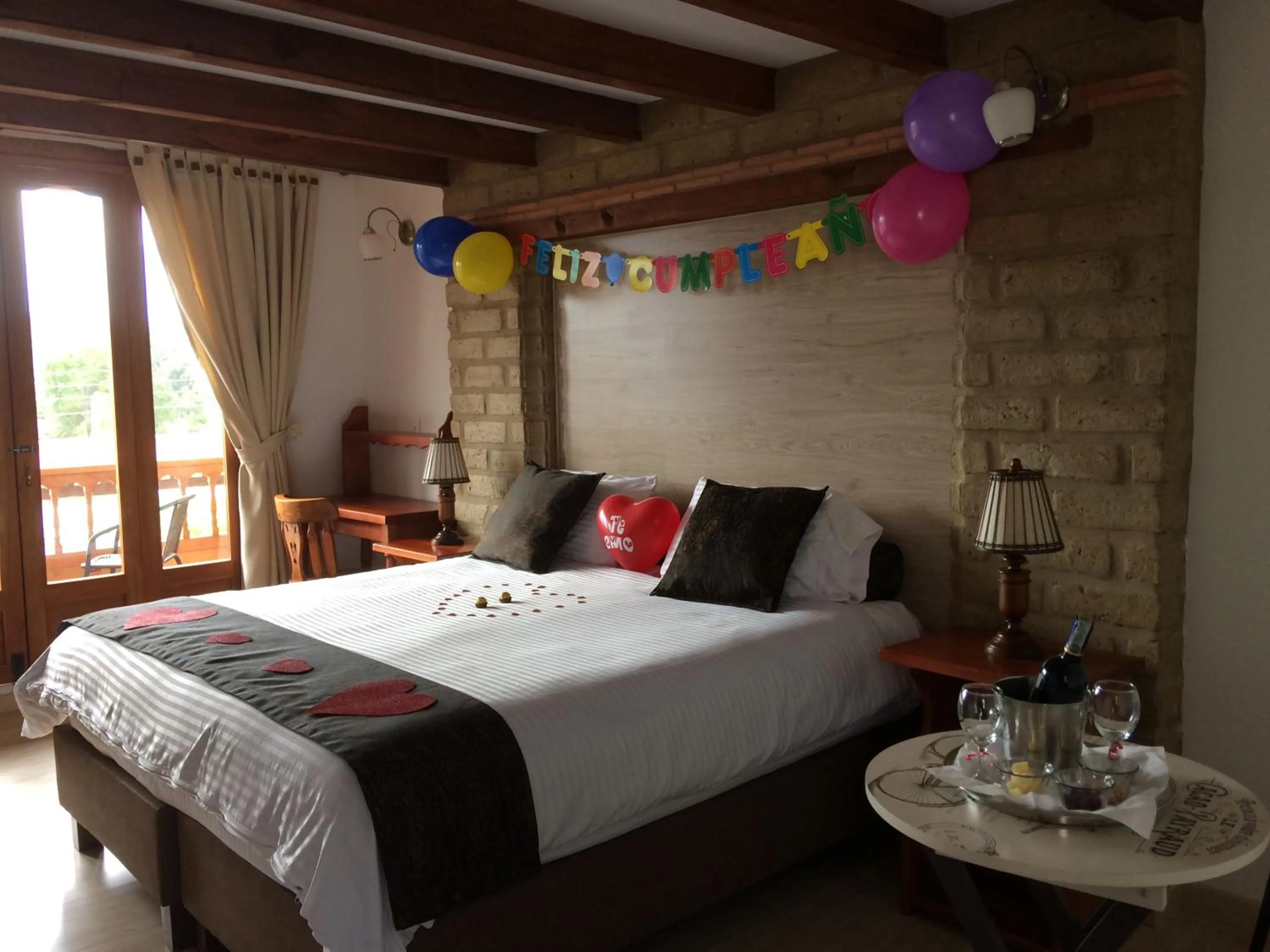 Photo of the whole room, Bed in Hotel El Giro