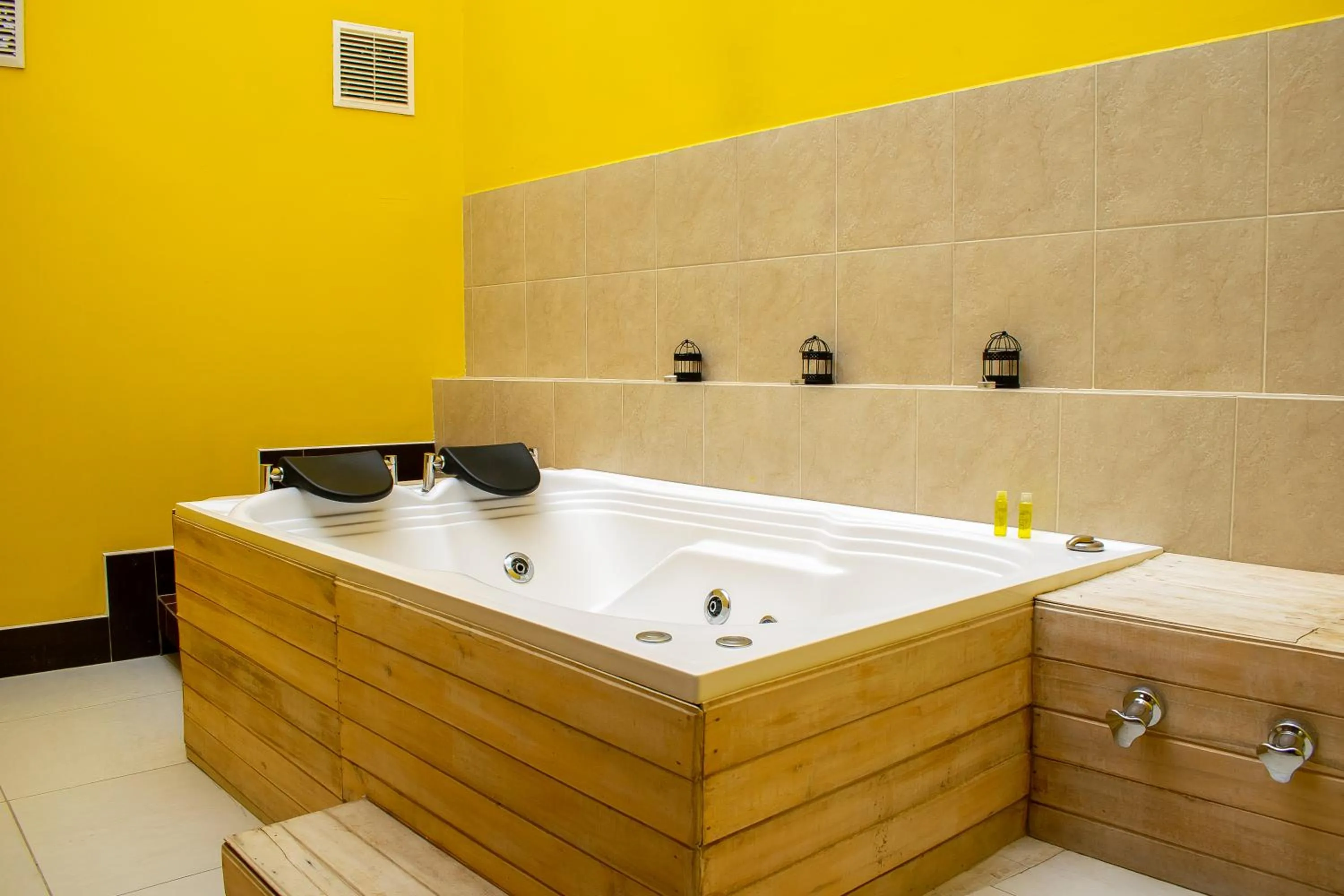 Hot Tub in Hotel El Giro