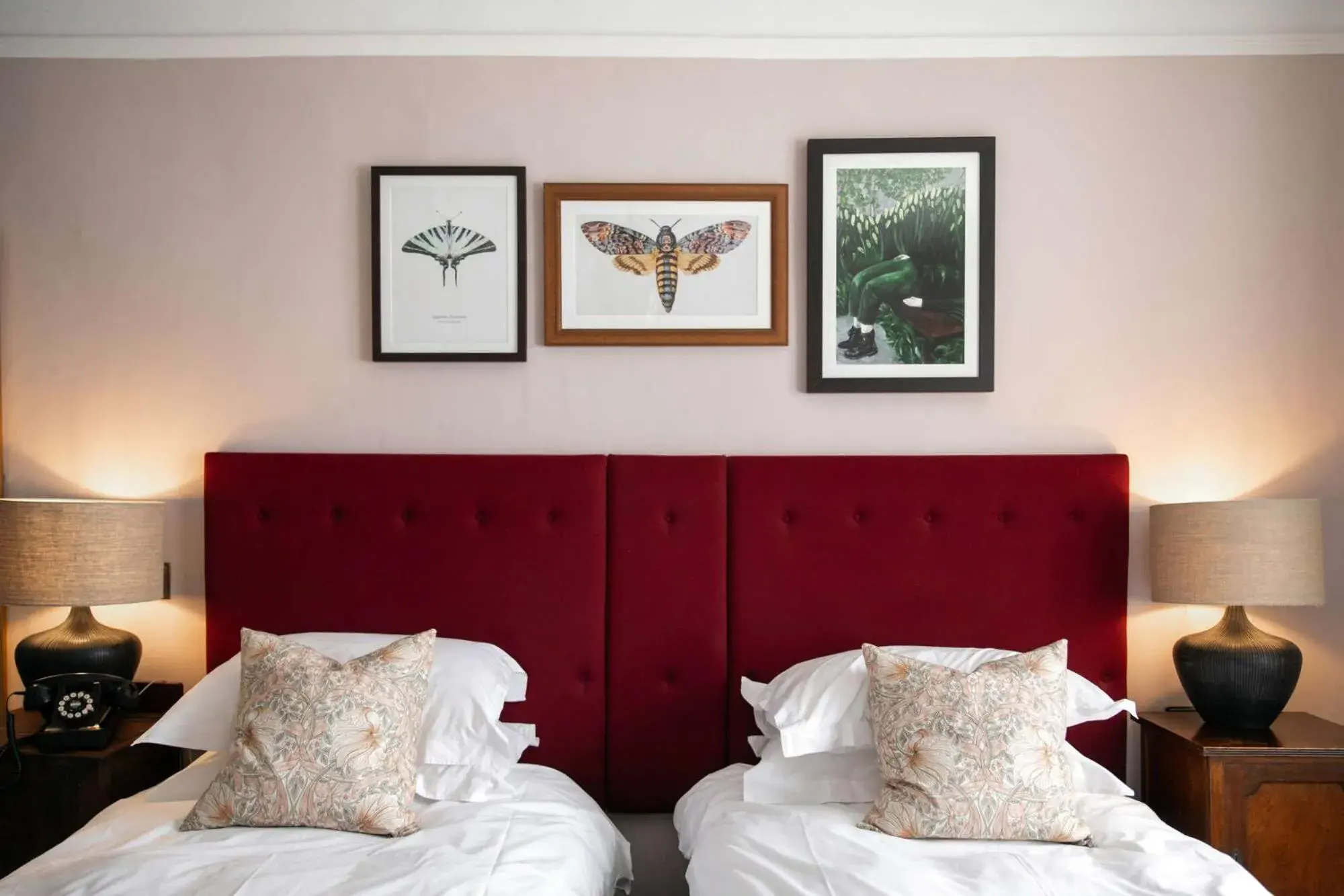 Twin Room in The Lamb Inn Twin Room in The Lamb Inn