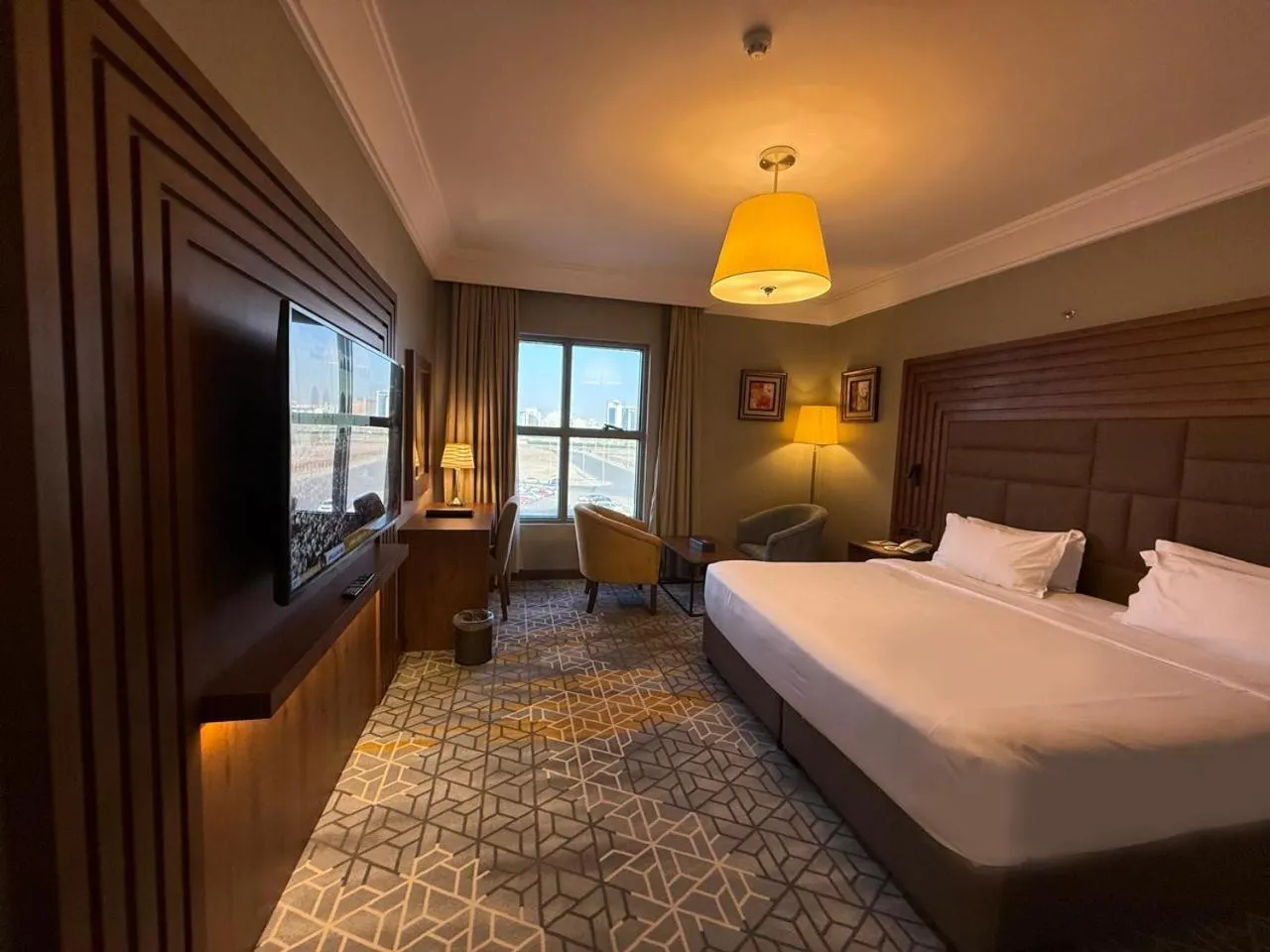 Photo of the whole room, Bed in Crown Town Hotel