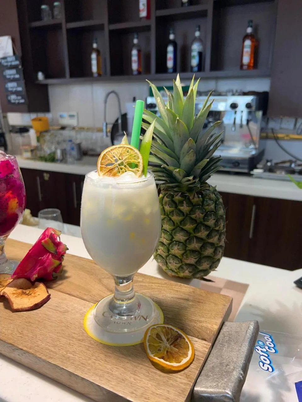 Lounge or bar in Crown Town Hotel