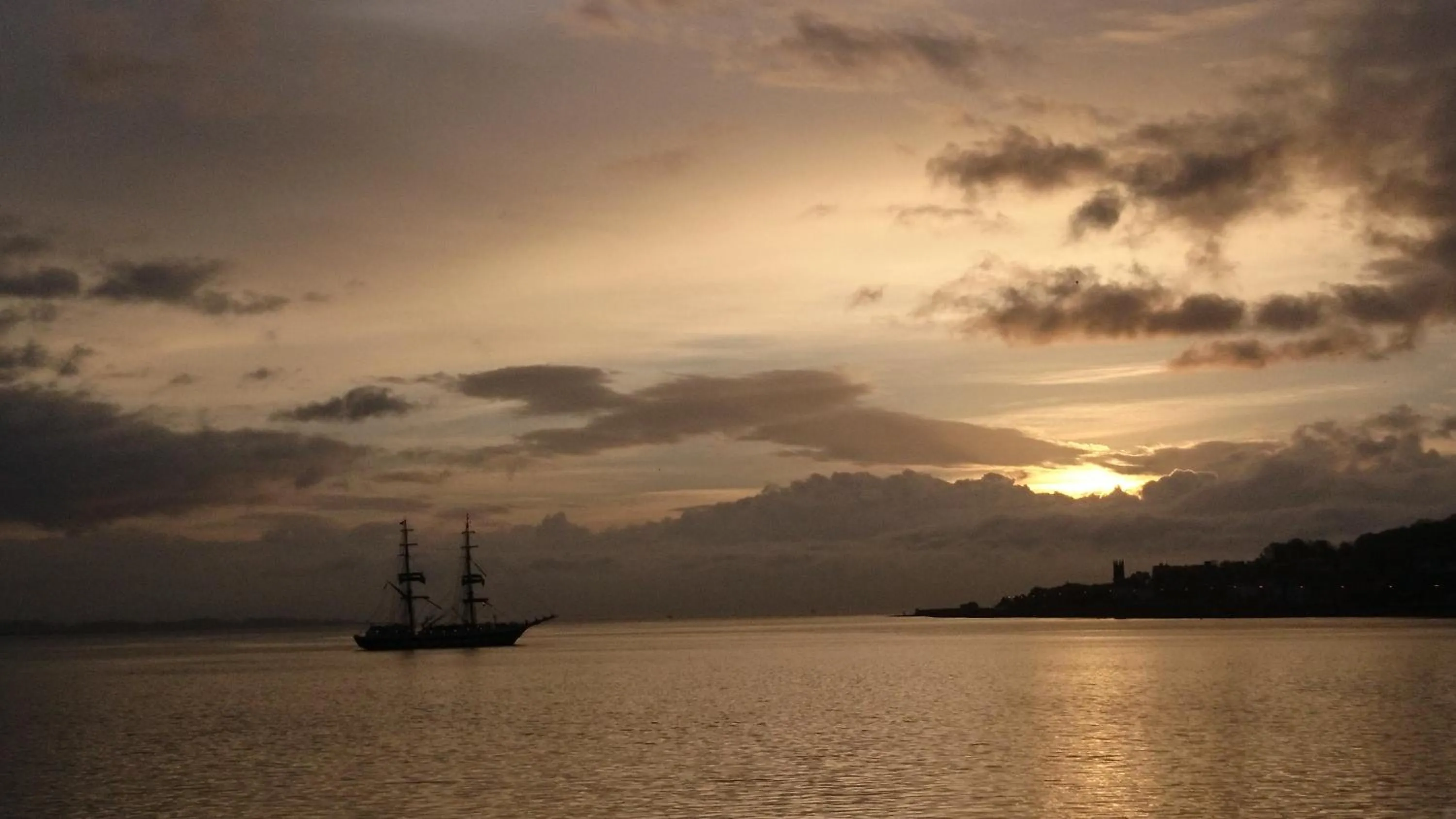 Natural landscape in Sunnyside House