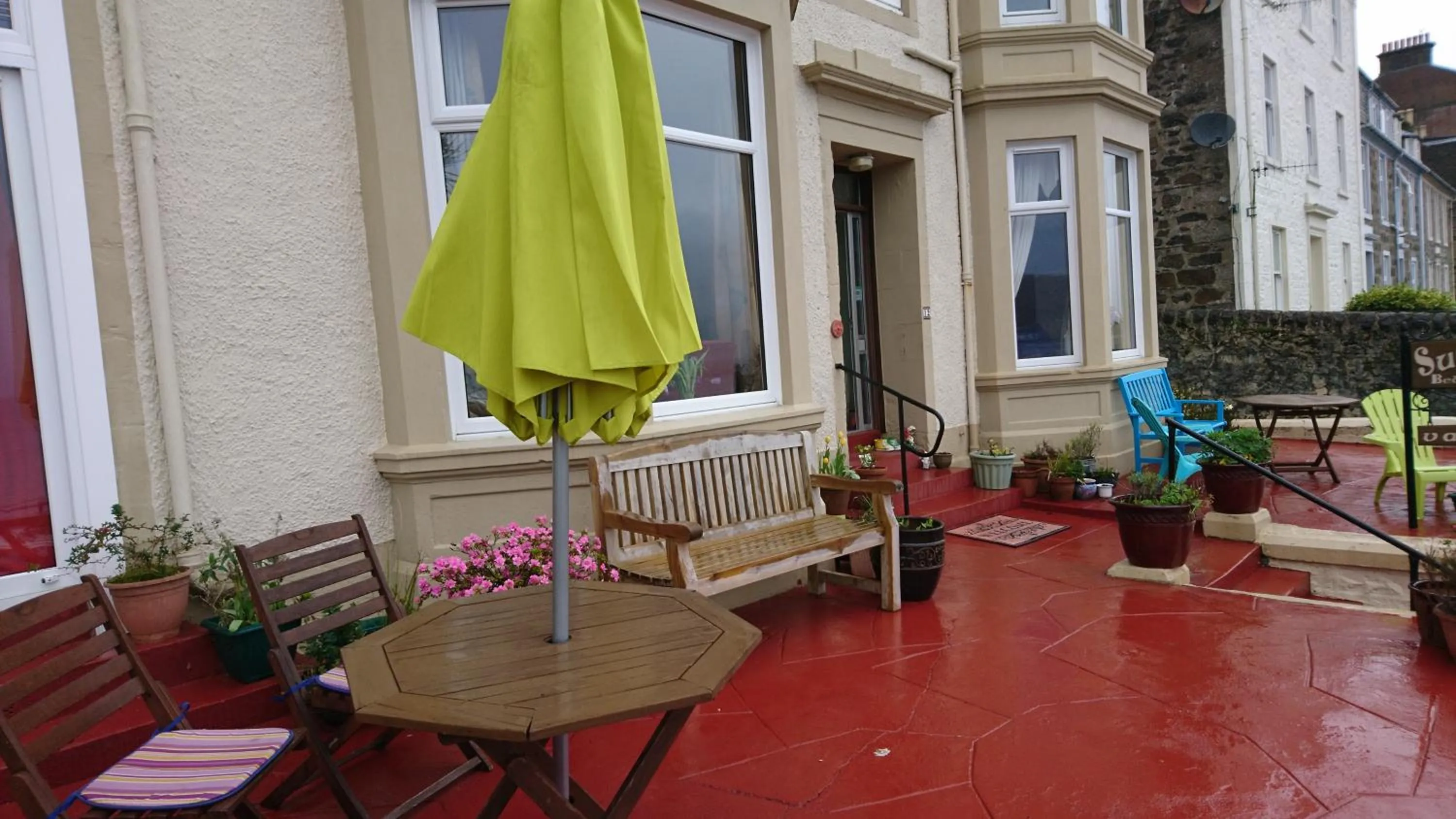 Patio in Sunnyside House