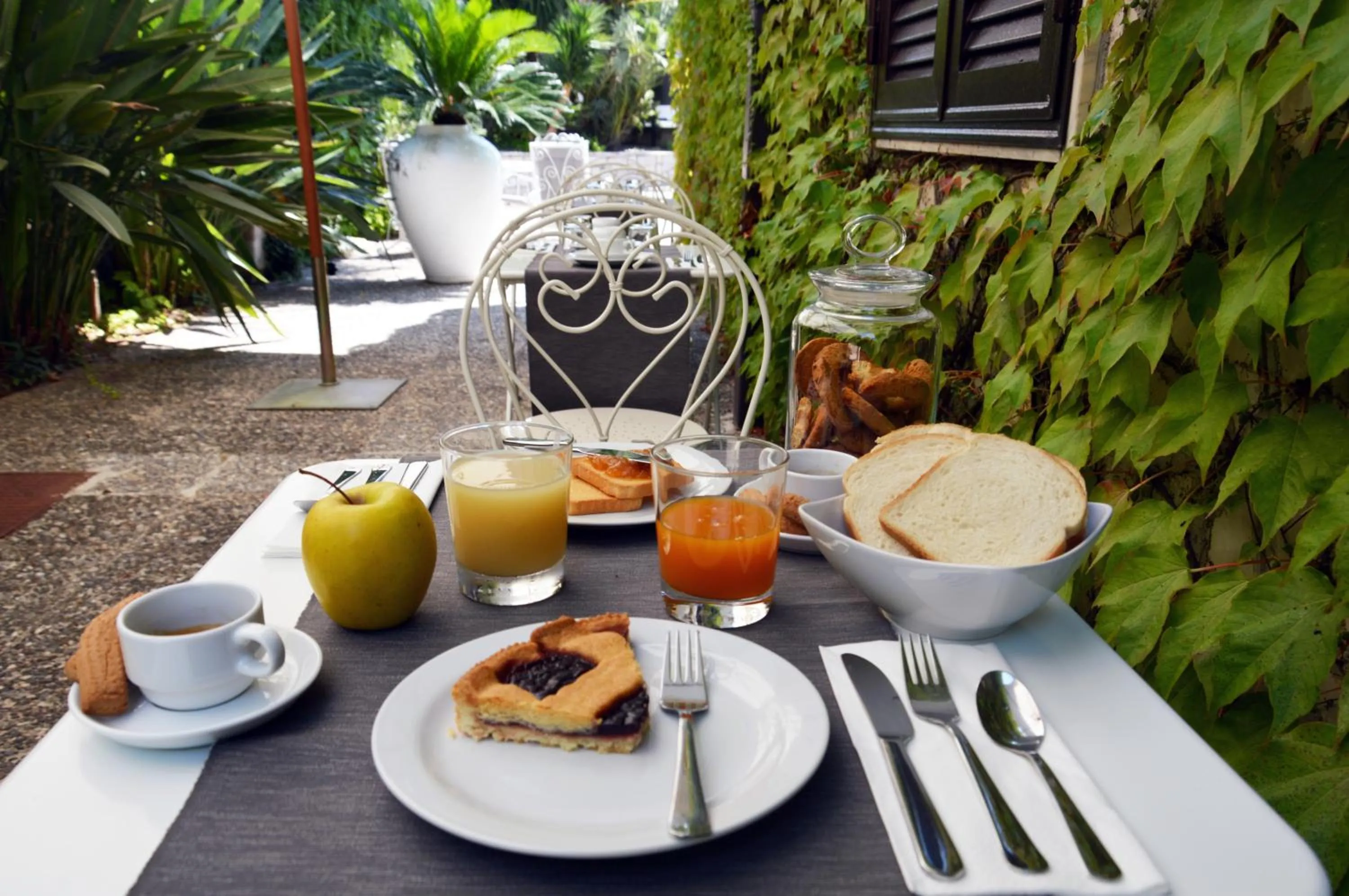 Italian breakfast in Dimora San Bartolomeo