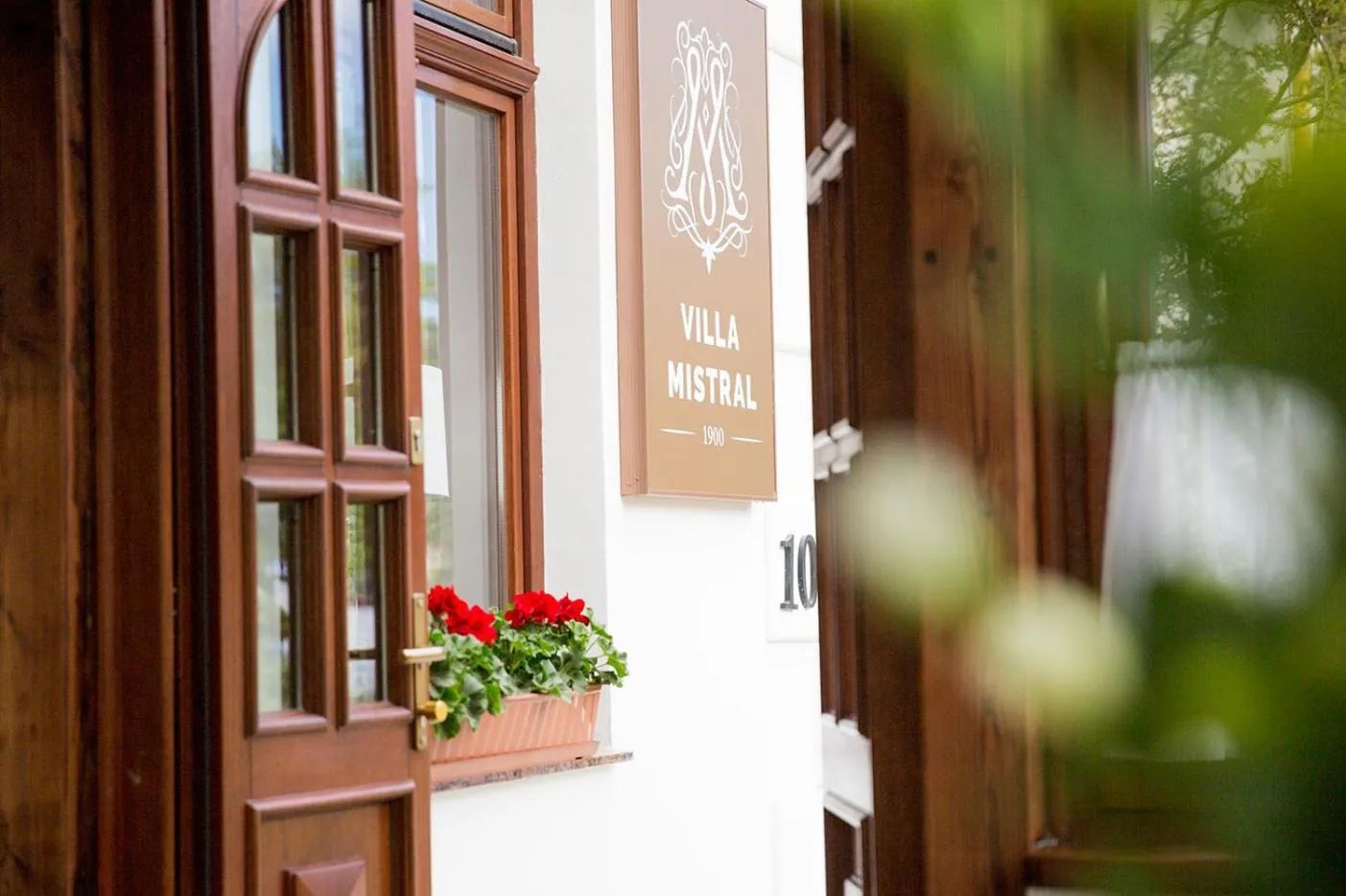 Property building in Villa Mistral