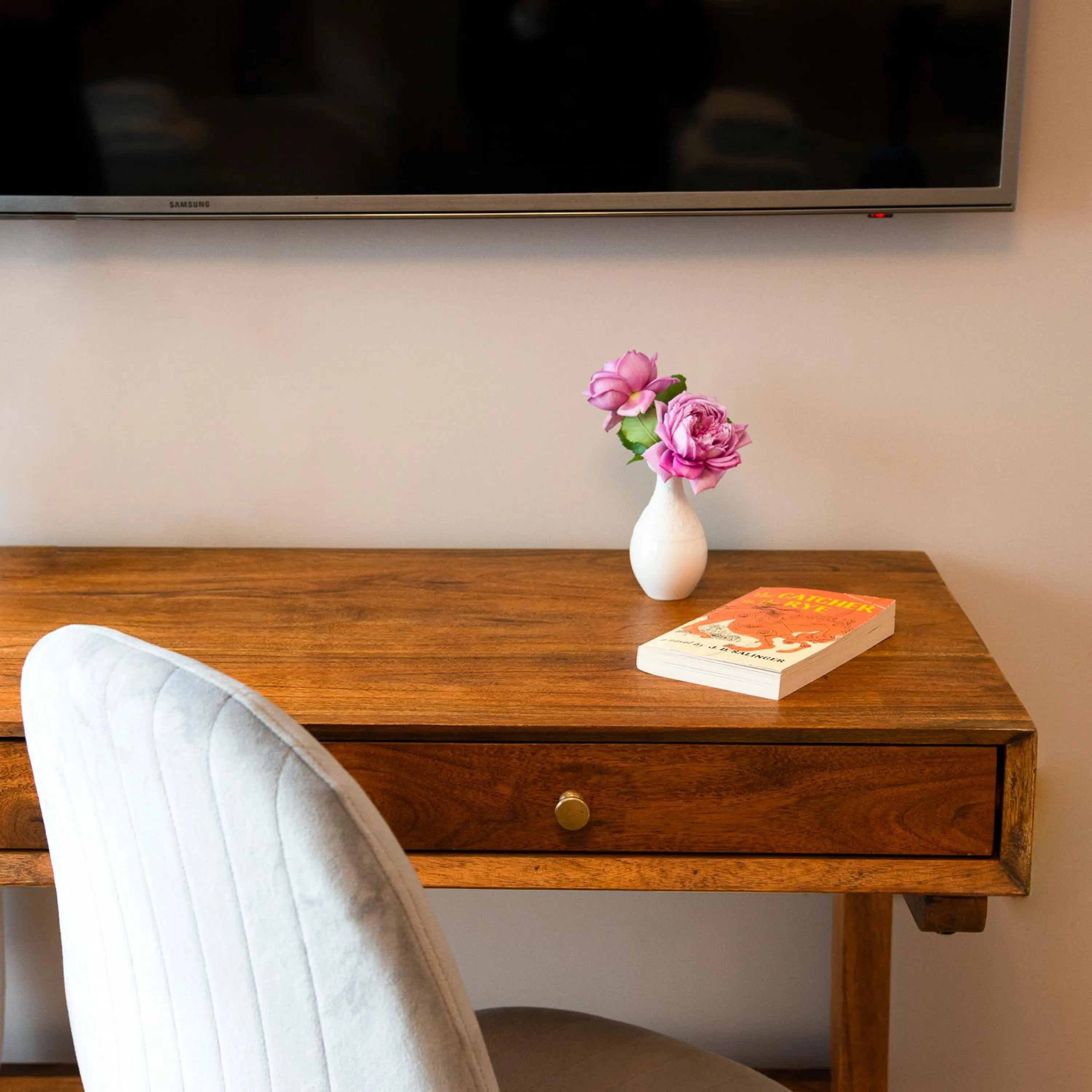 Decorative detail in Windsorian Experience