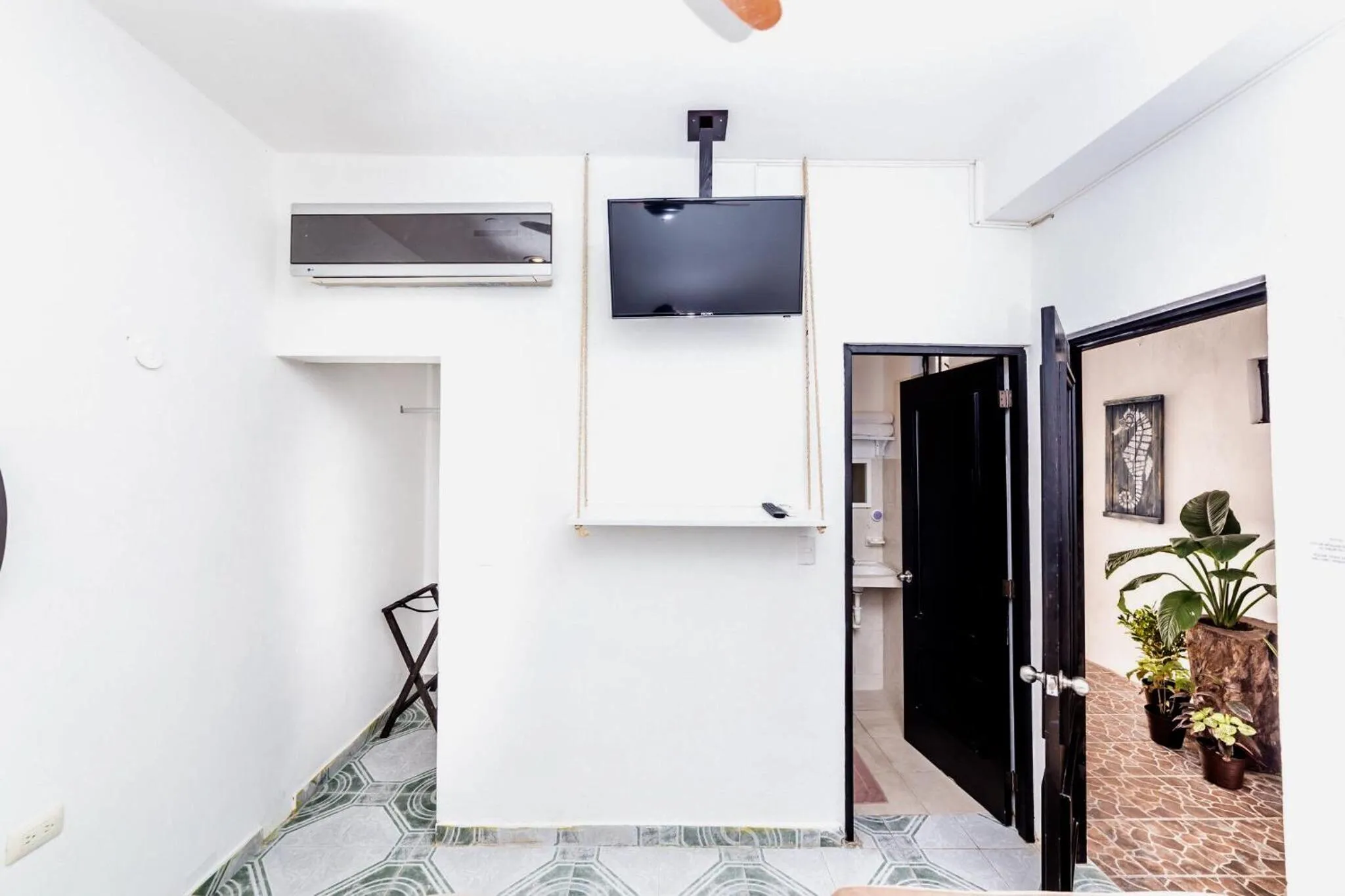 TV and multimedia in Hotel Nicte Ha Tulum