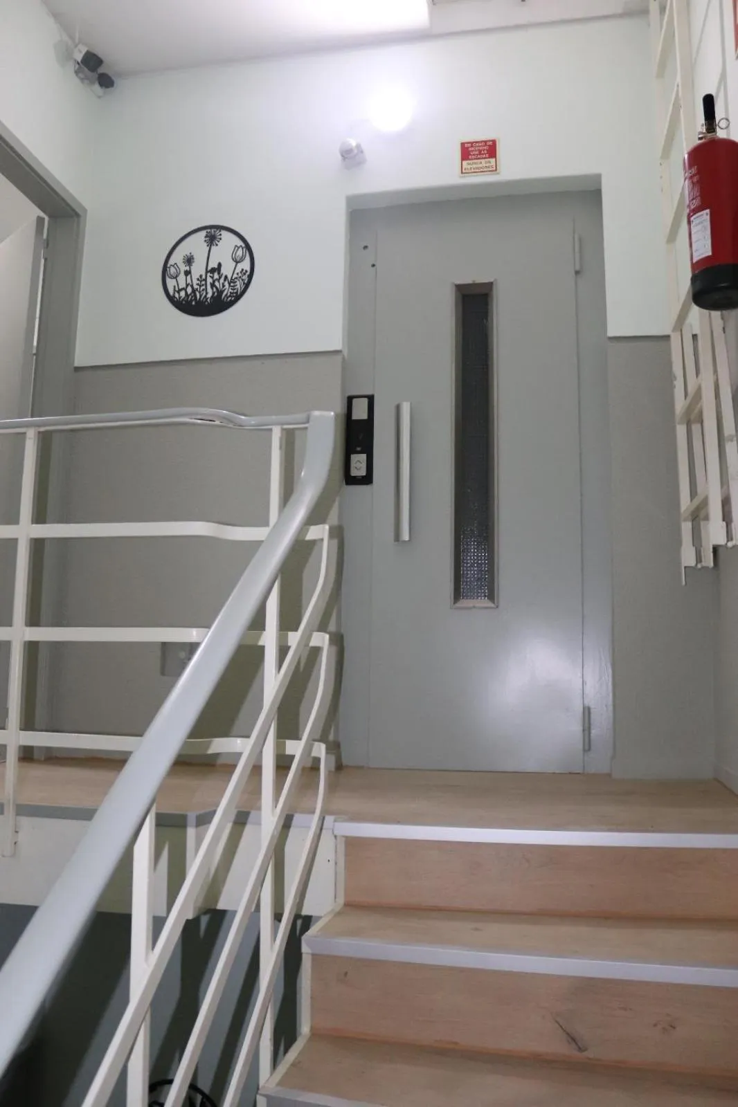 elevator in Mirandesa Garden