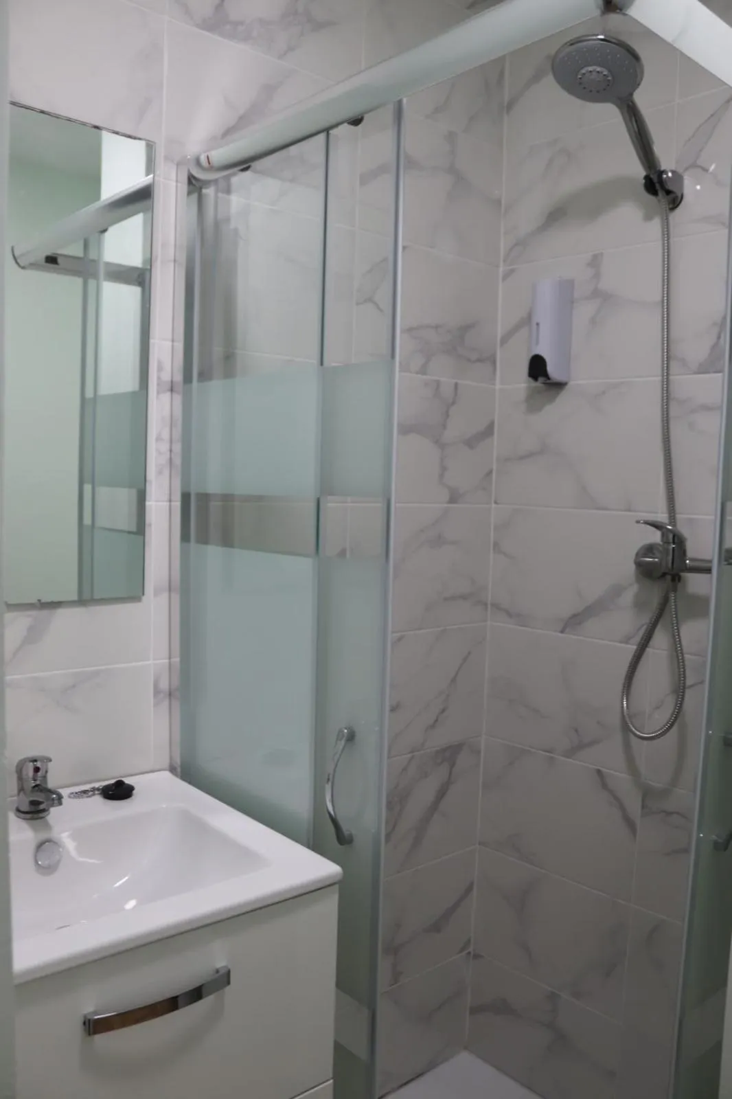 Bathroom in Mirandesa Garden