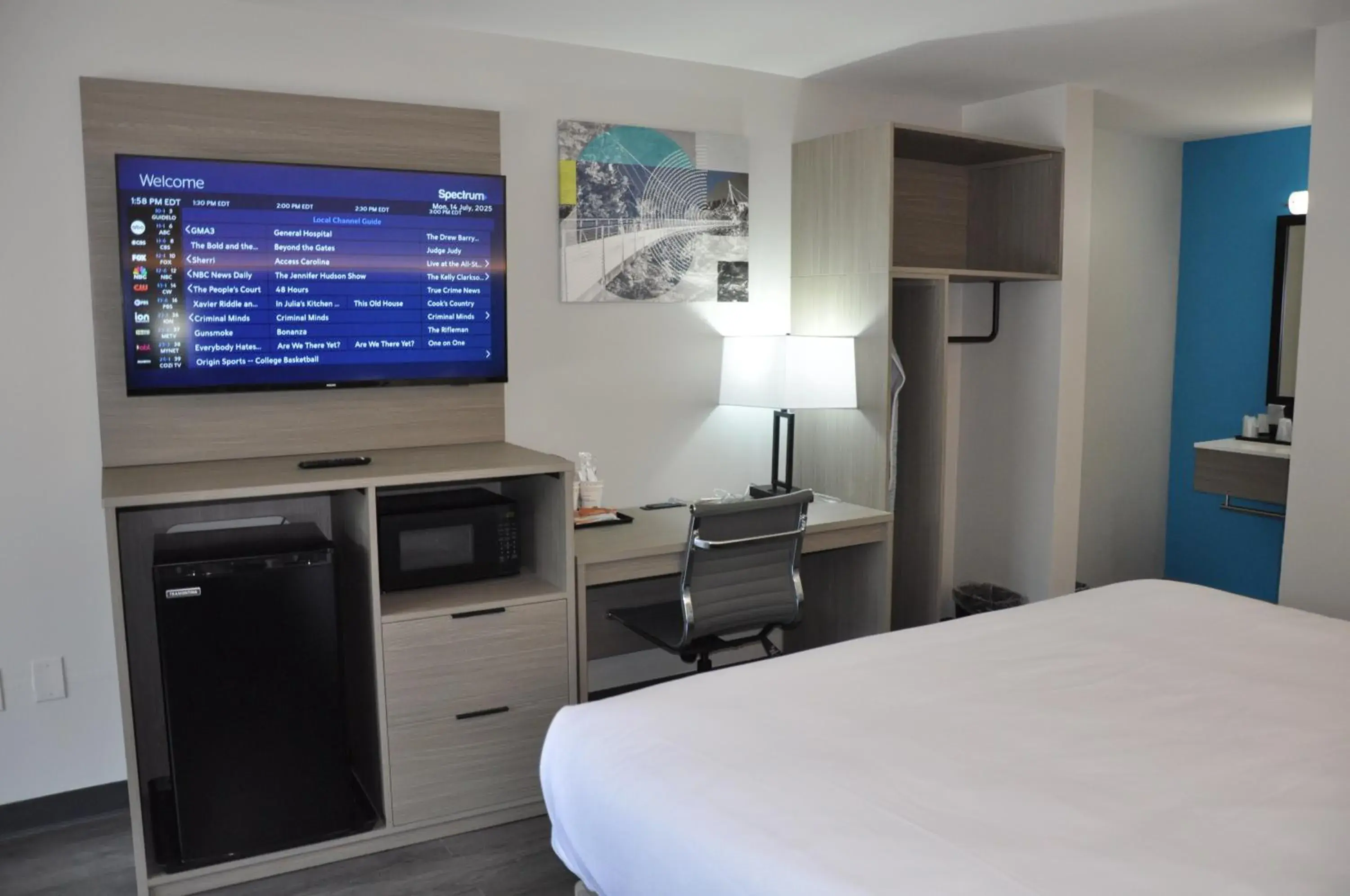 Bed in Best Western Greenville Airport Bed in Best Western Greenville Airport