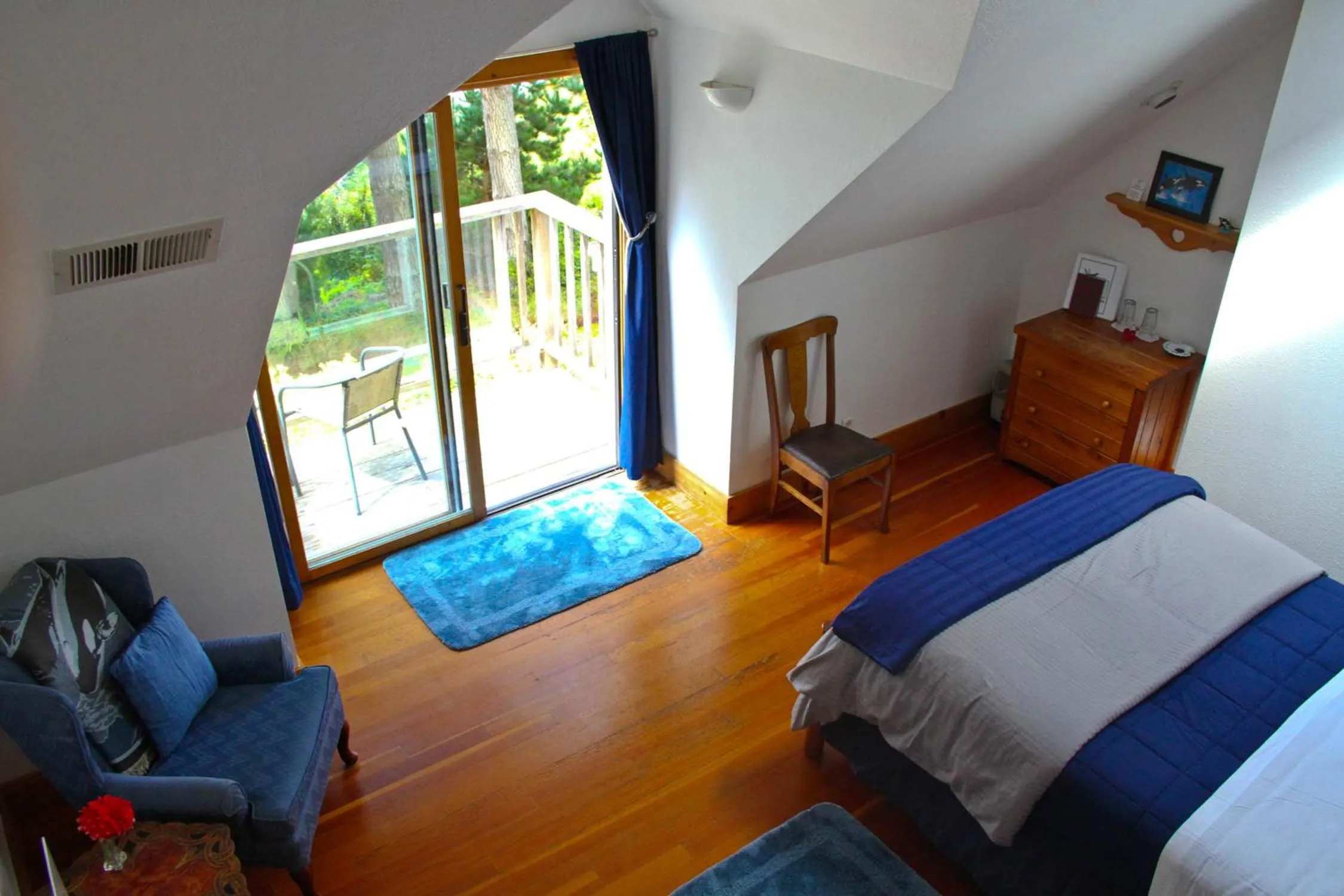 Bed in Lost Whale Inn