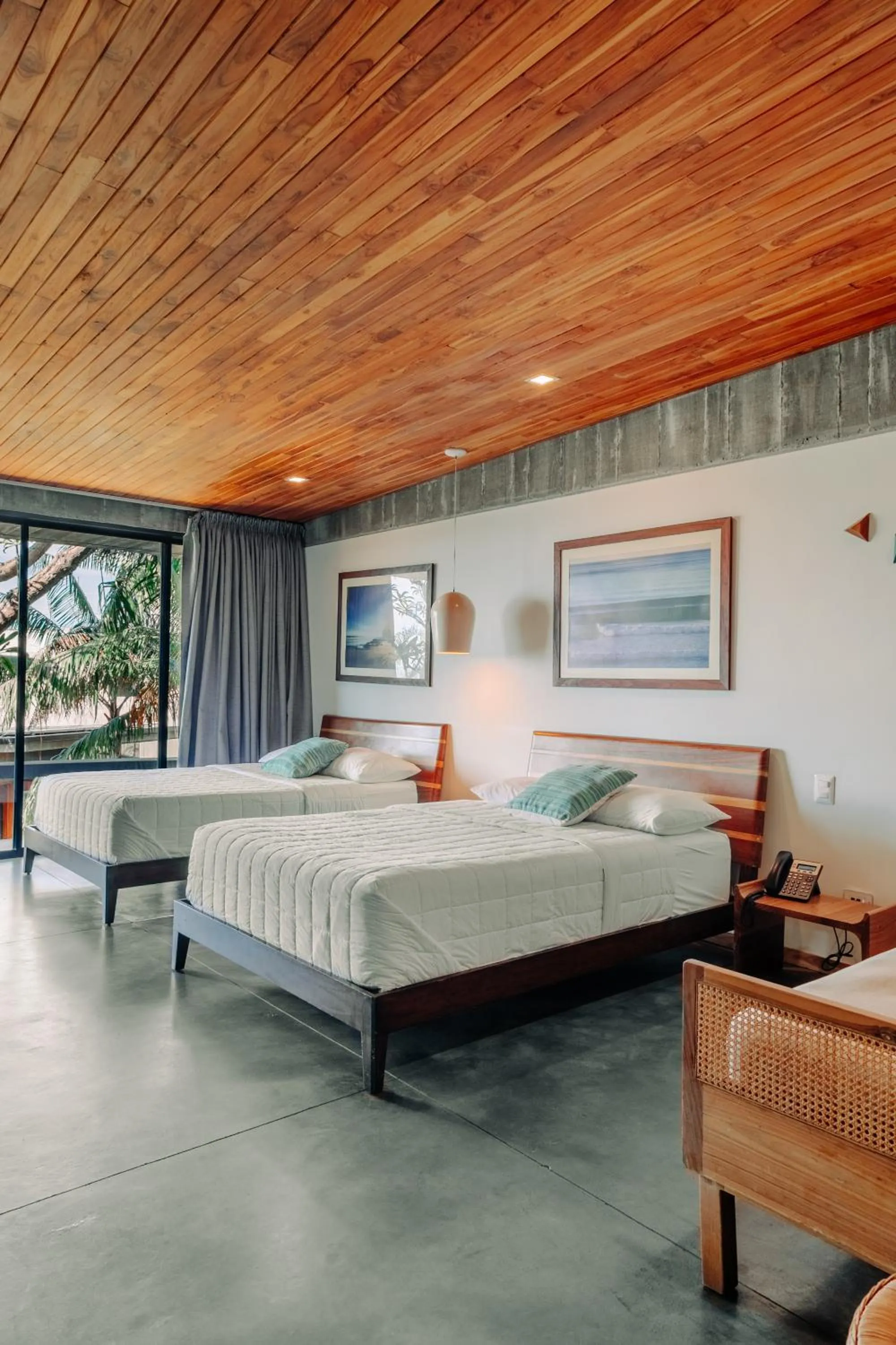 Bed in Puro Surf Hotel & Performance Academy