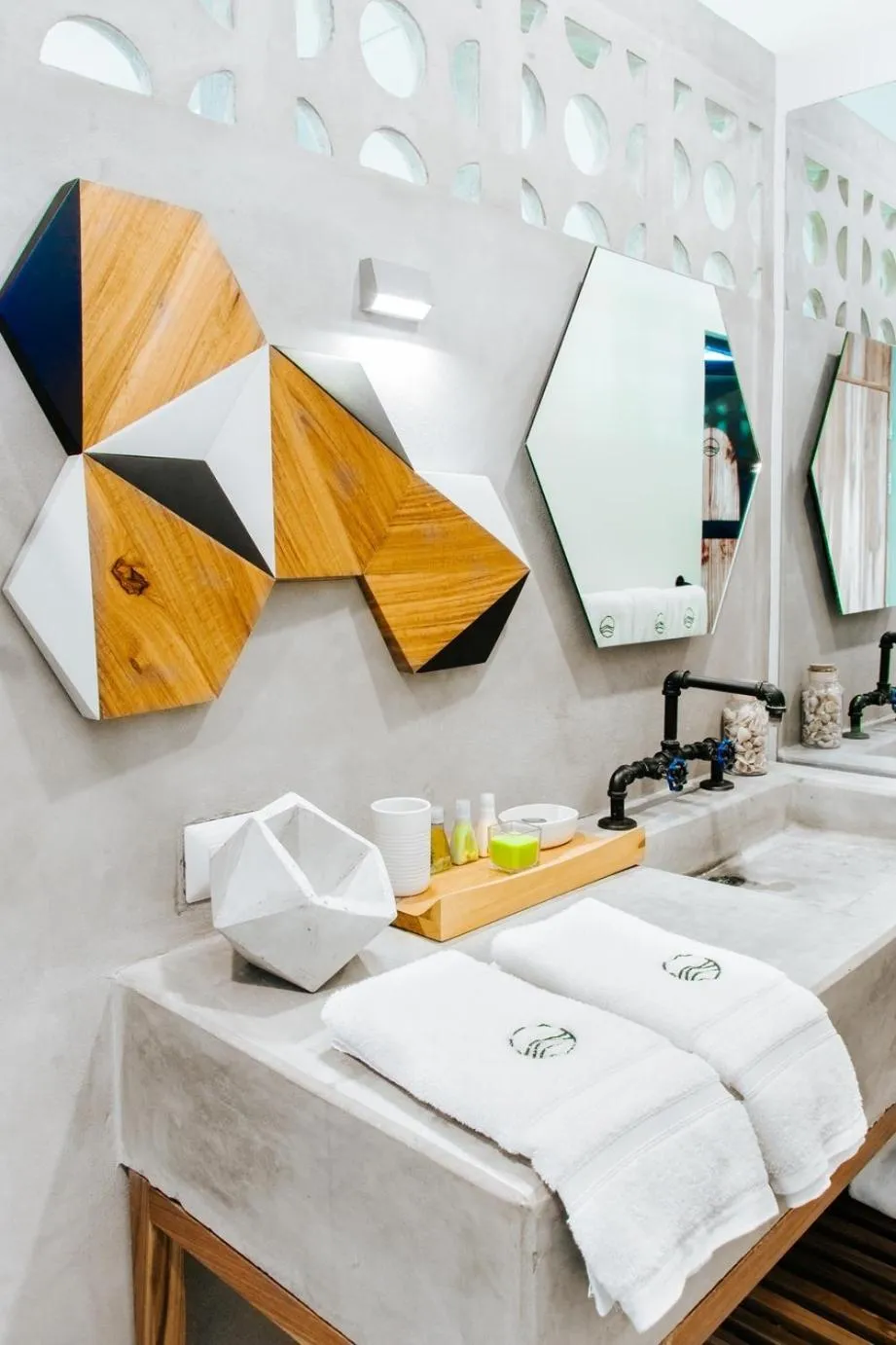 Bathroom, Bed in Puro Surf Hotel & Performance Academy