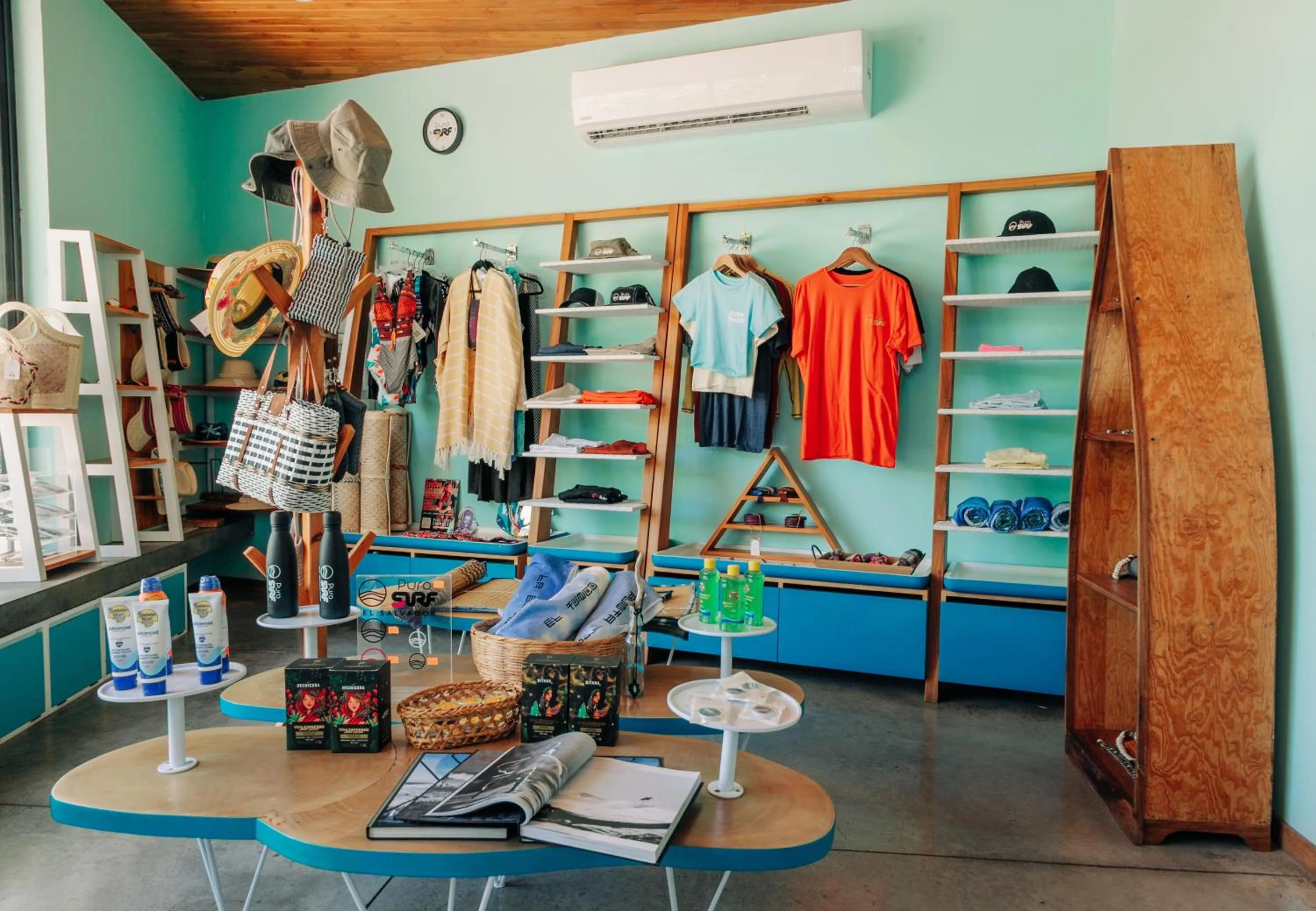 Puro Surf Hotel & Performance Academy