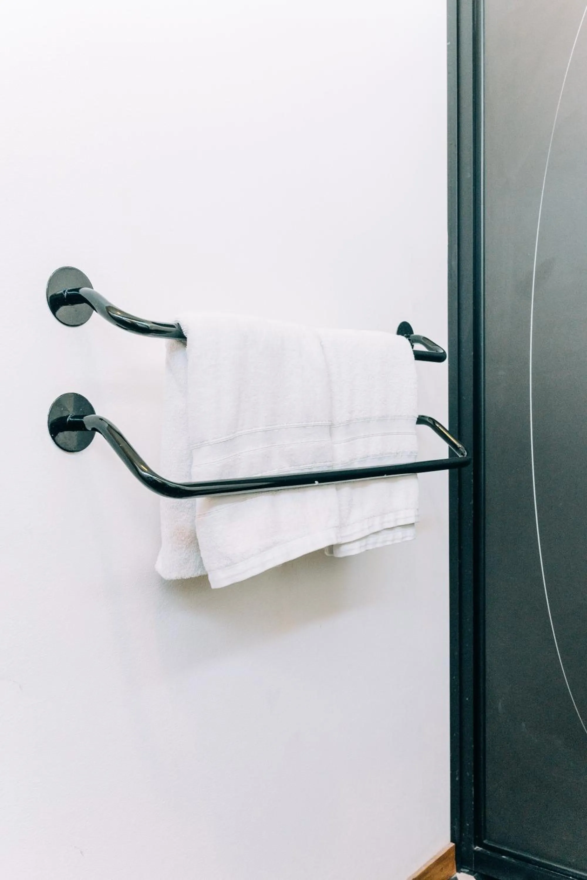 Puro Surf Hotel & Performance Academy