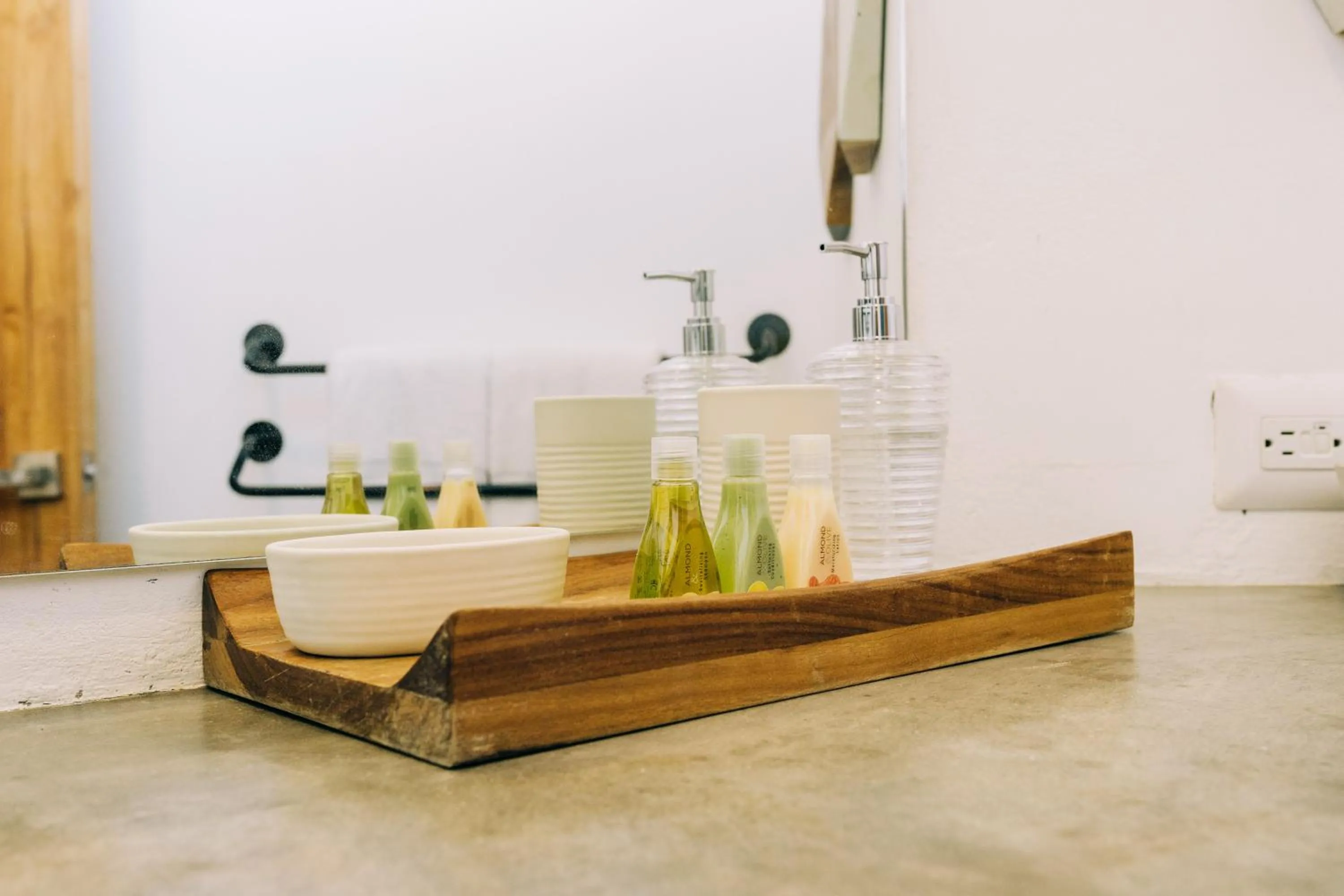 Puro Surf Hotel & Performance Academy