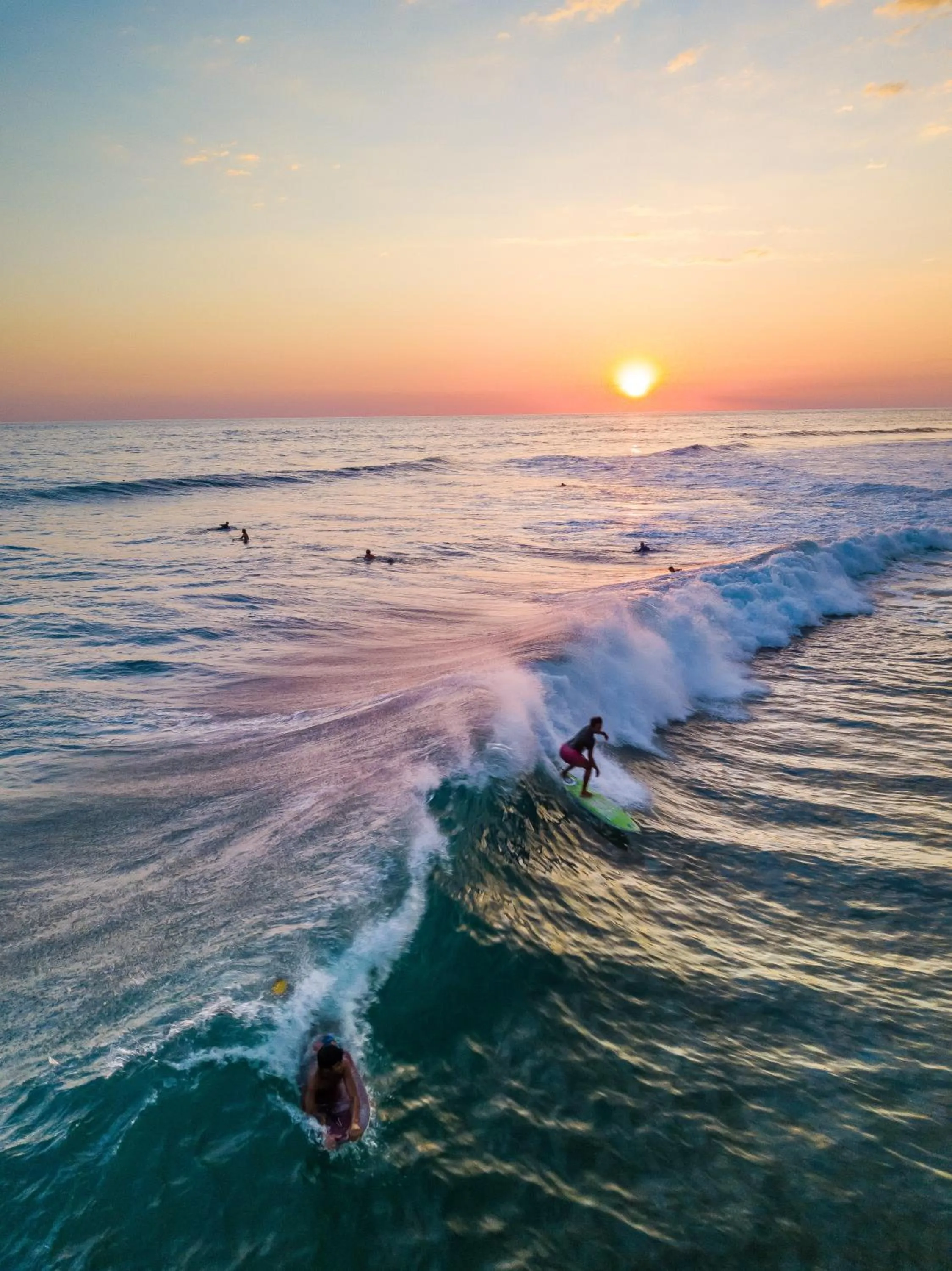 Puro Surf Hotel & Performance Academy